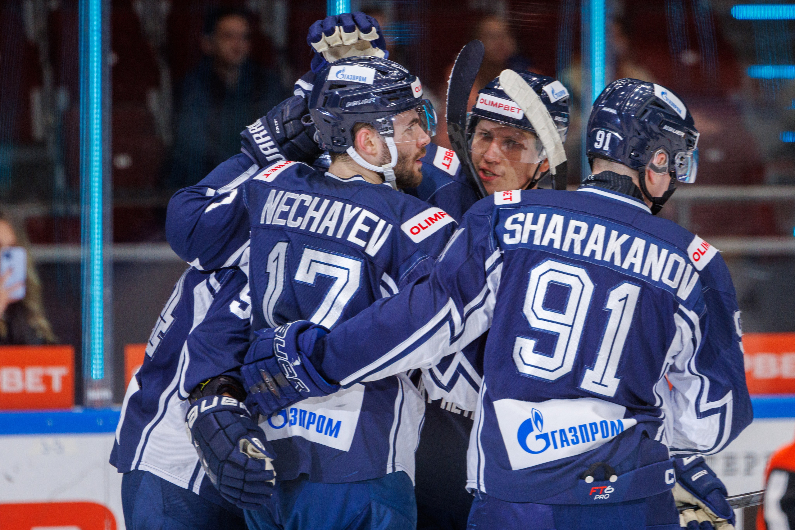 МХК Динамо (СПб) — МХК Кристалл. Фотограф Александр Заломаев