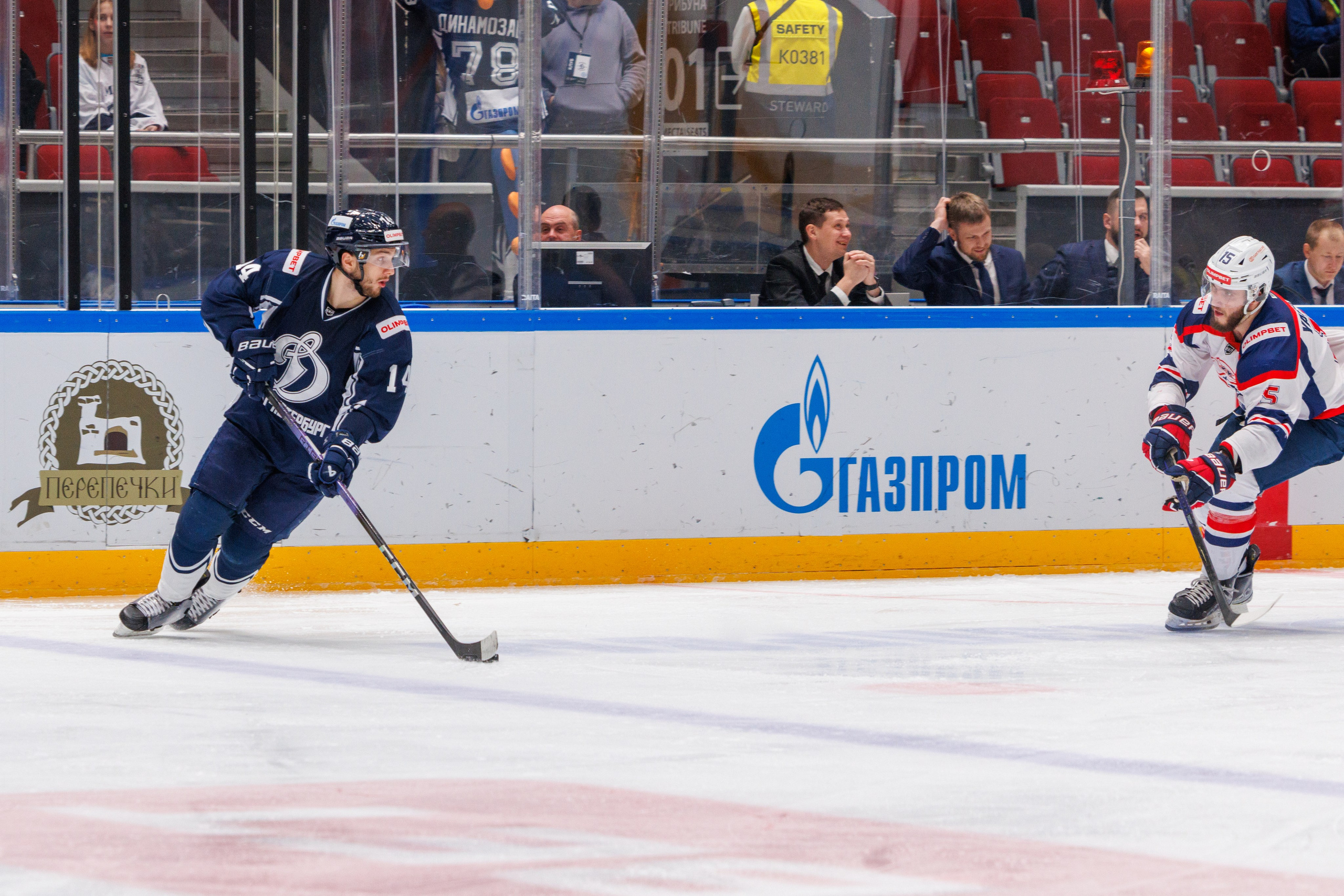 МХК Динамо (СПб) — МХК Кристалл. Фотограф Александр Заломаев