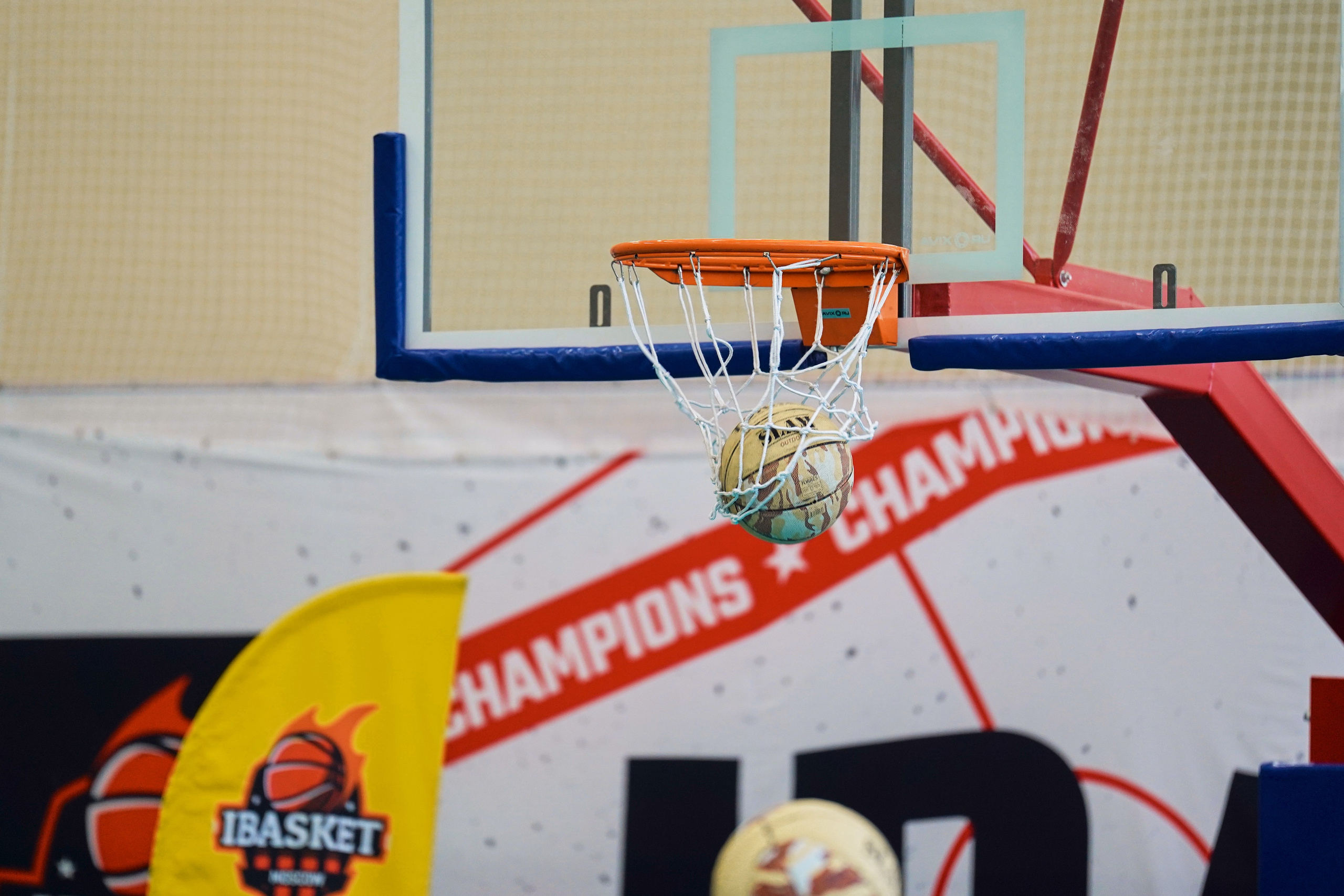 Репортаж с баскетбола (дети). Портретный и репортажный фотограф Вадим Эпов