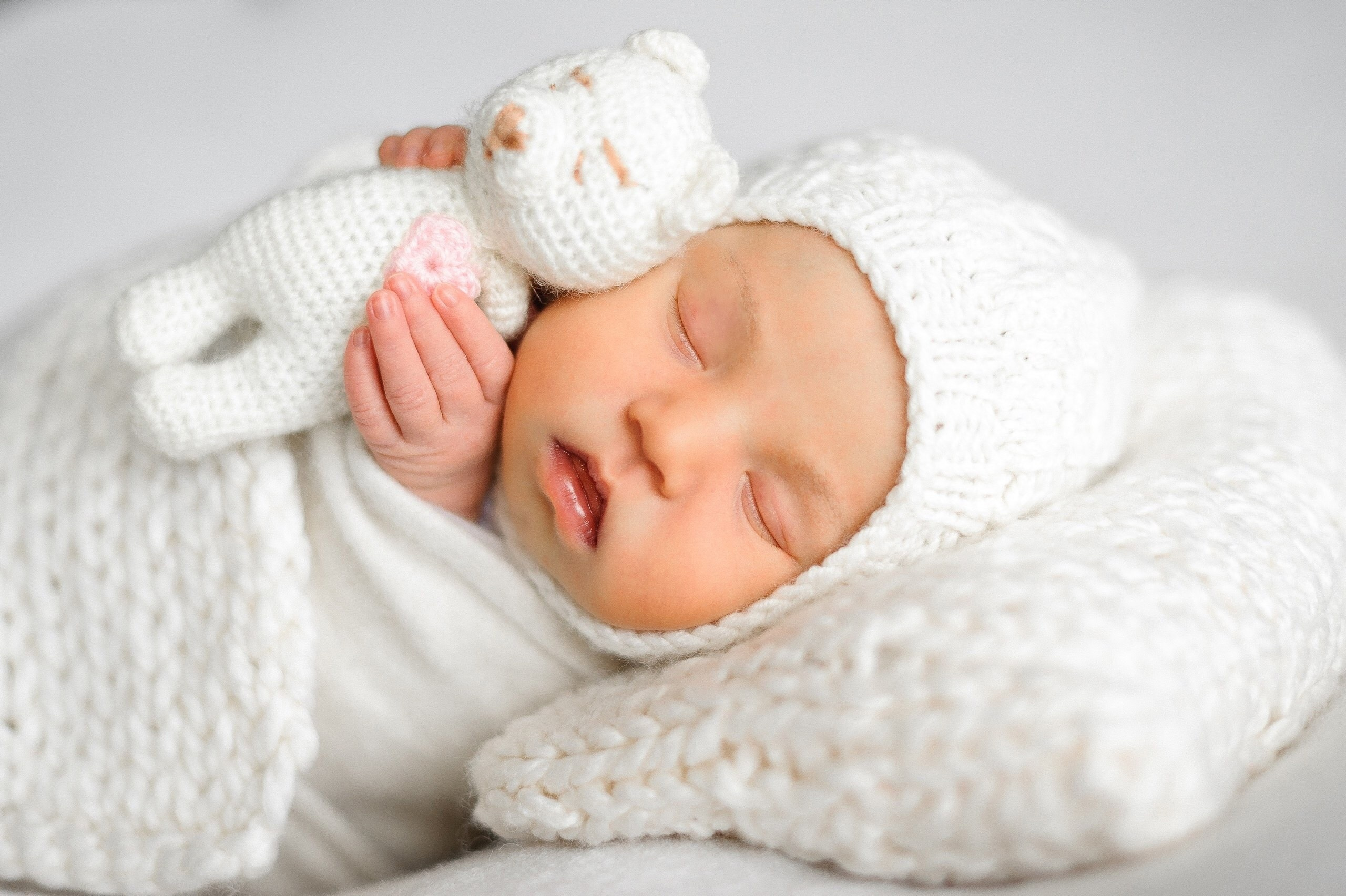 Алиса, 5 дней. Фотограф новорождённых в Йошкар-Оле Ильмира Сидоркина