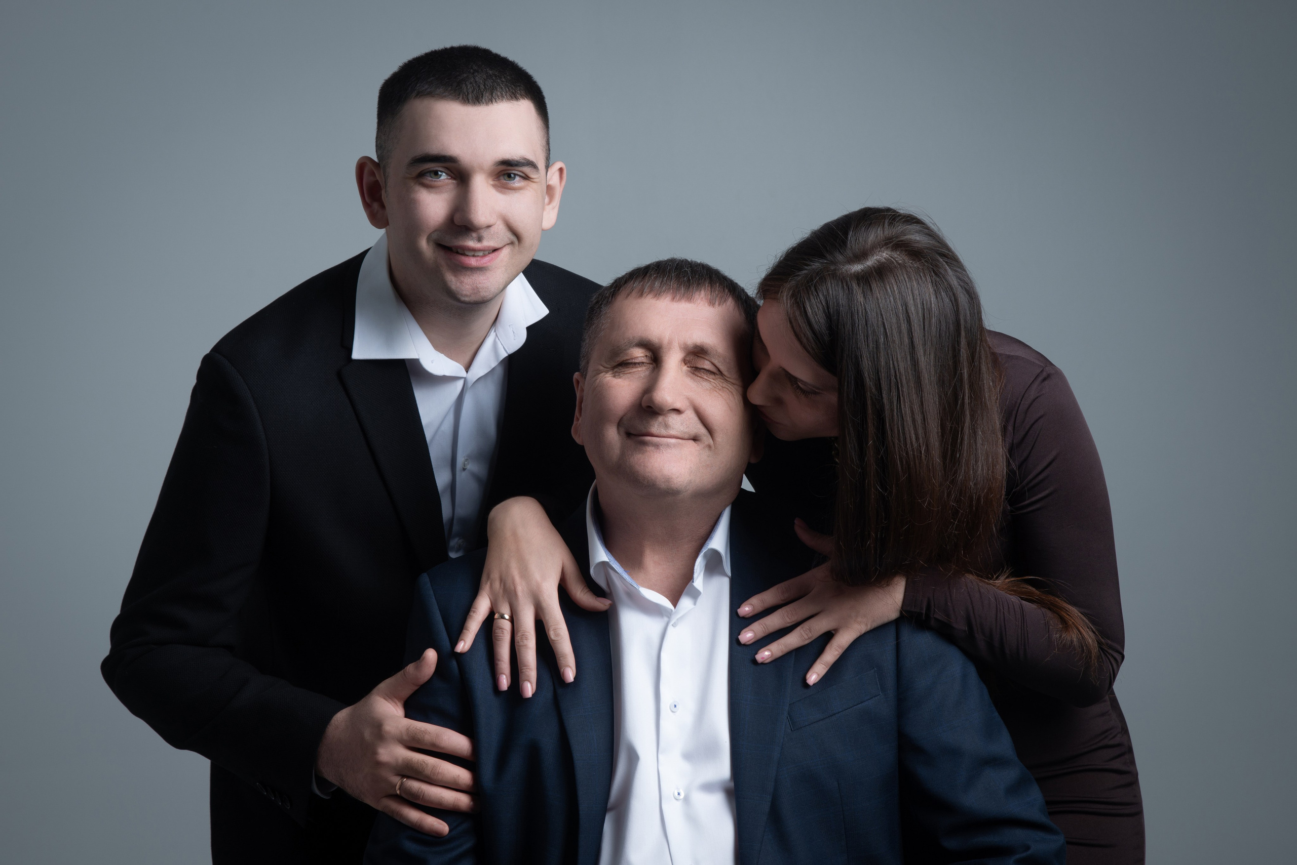 Большая семья три поколения. Свадебный и портретный фотограф в Омске Матвей Краузе