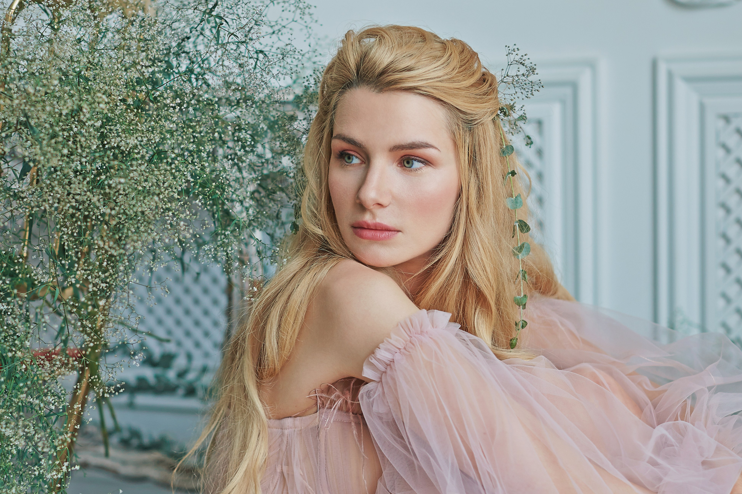Нежная фотосессия красивой рапунцель. Фотограф Ольга Ефремова