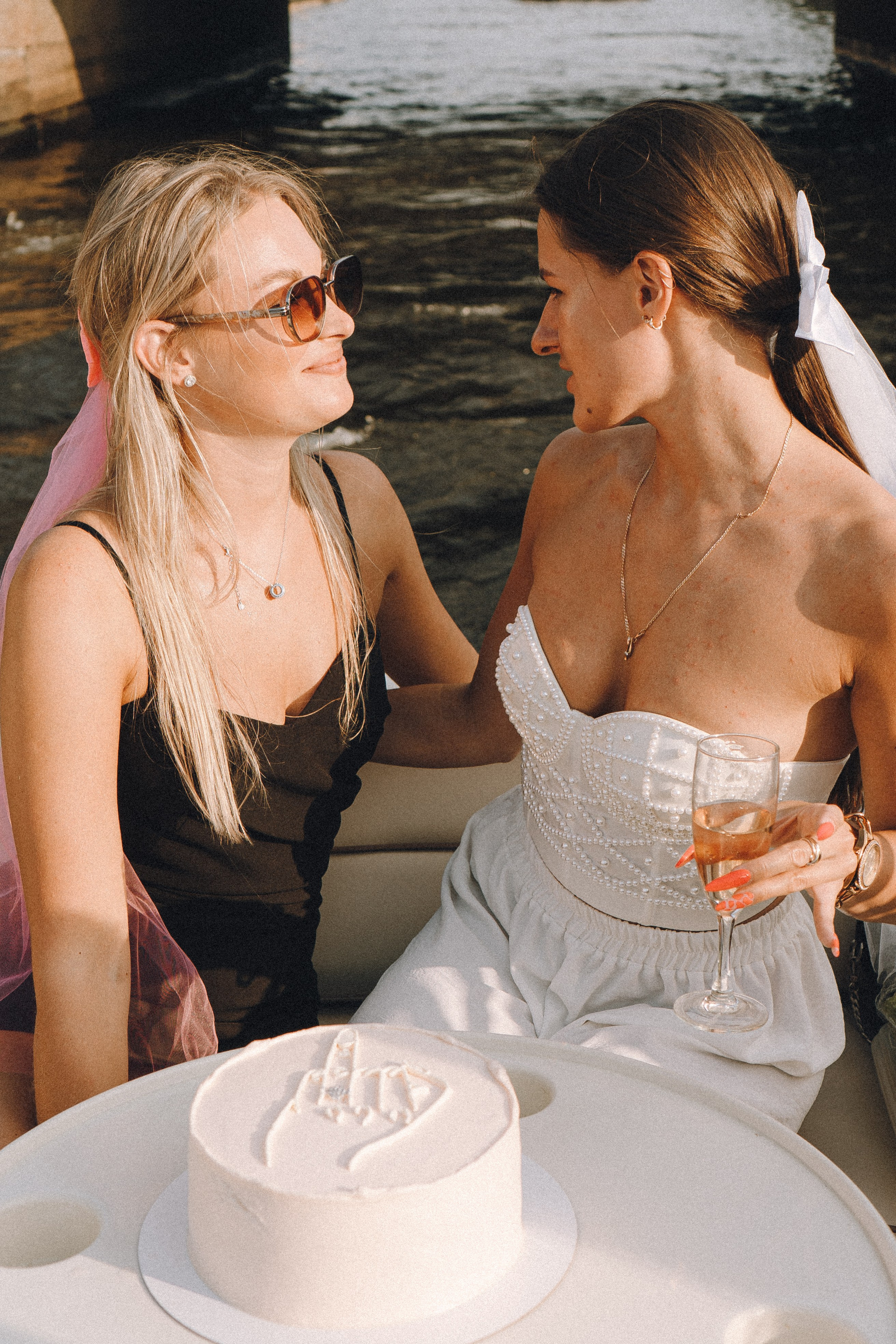 ДЕВИЧНИК НА КАТЕРЕ. Профессиональный фотограф, Санкт-Петербург — Виктория Богомолова