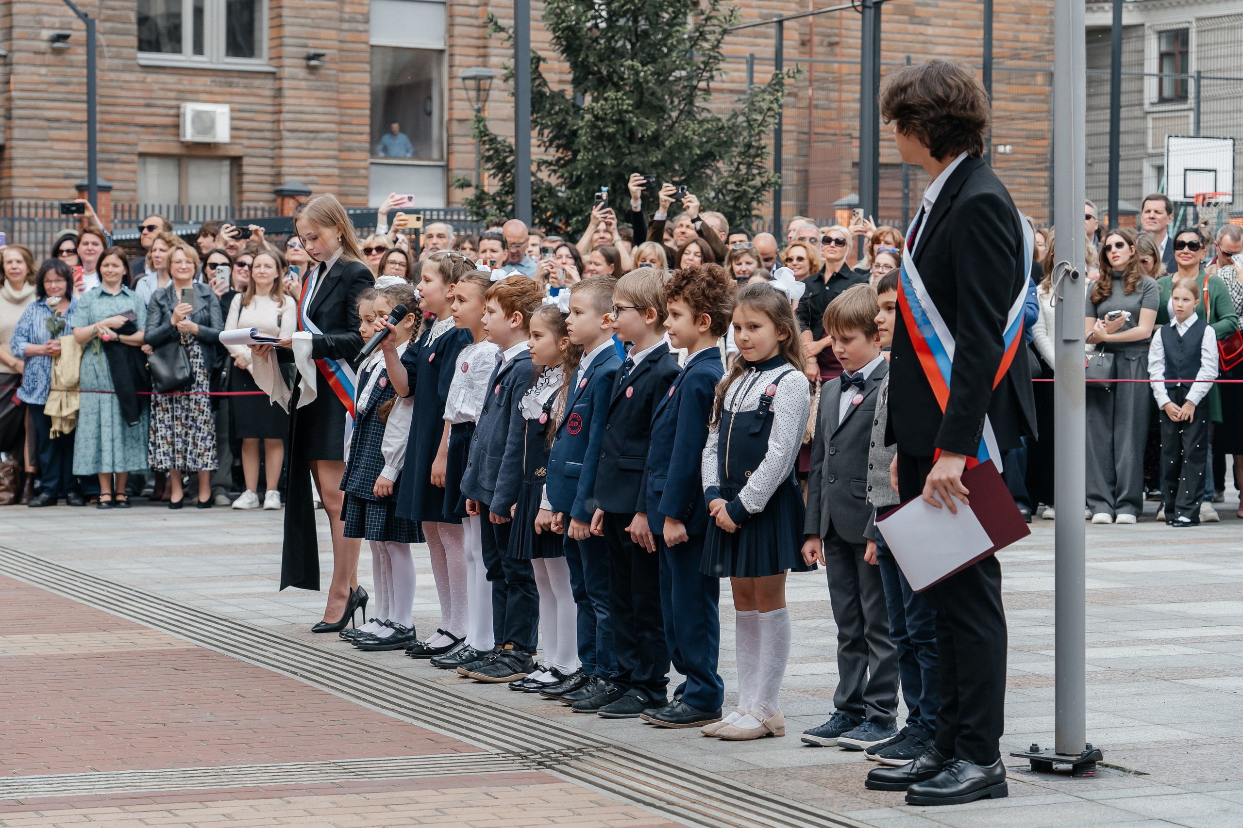 Последний звонок. Наталия Фролова. Фотограф. Москва