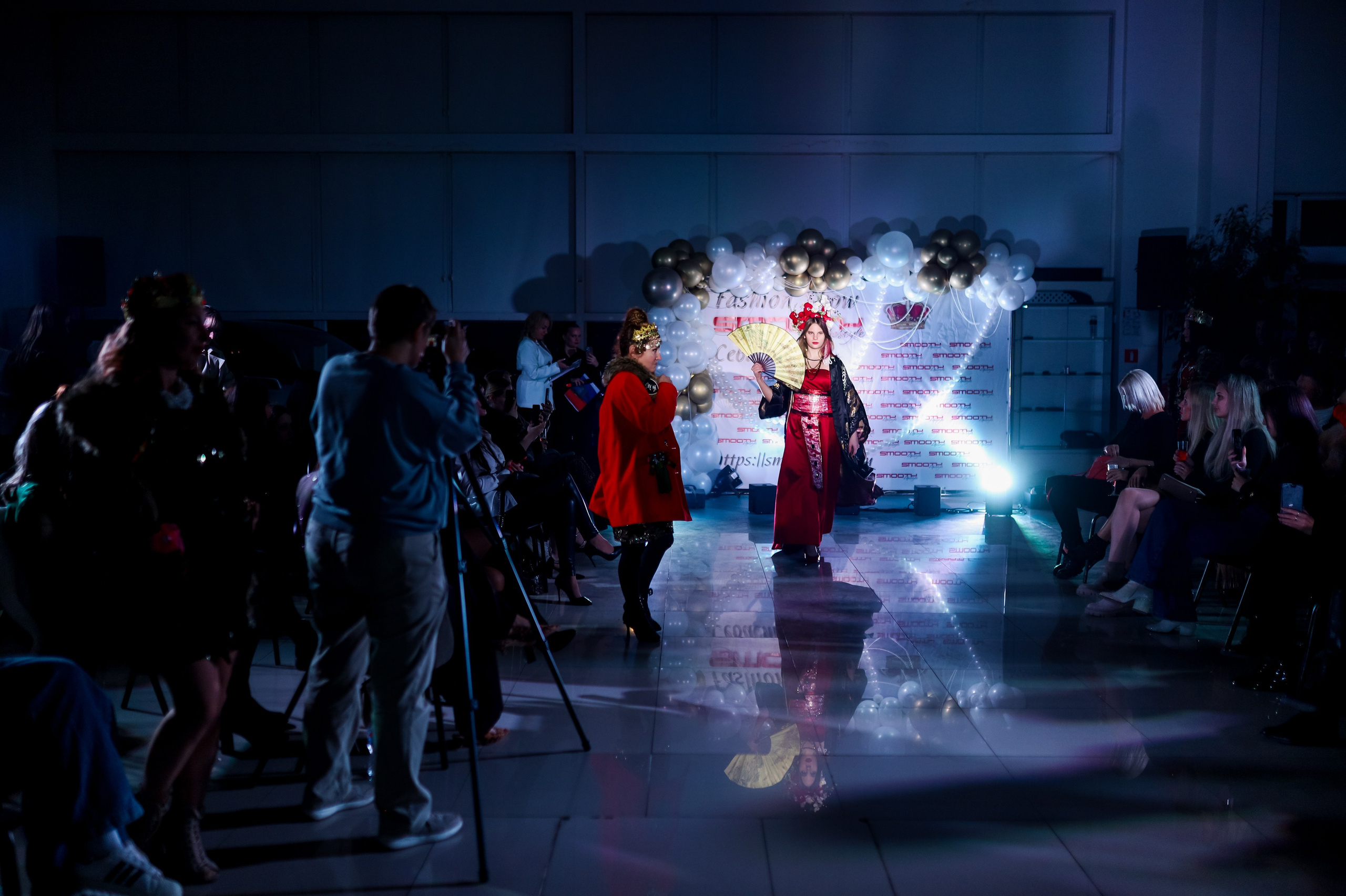 Показ коллекции Жанны Стеклянниковой — Omoda/SMOOTH