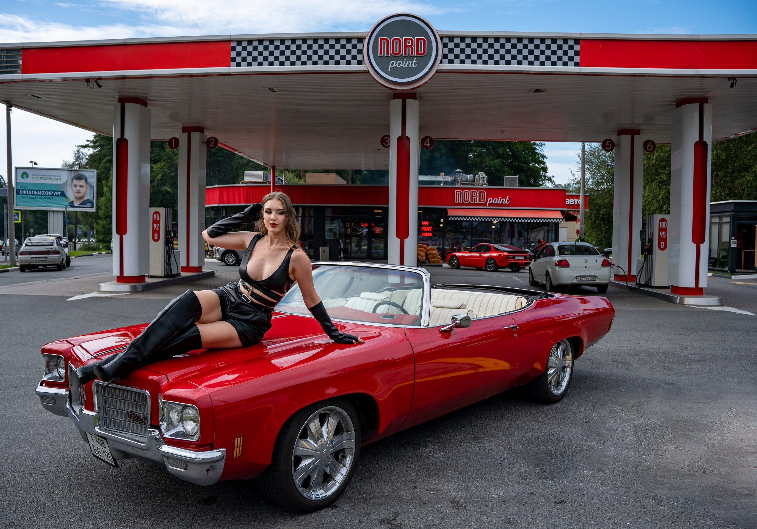 На заправке. Студийный и портретный фотограф в САНКТ-ПЕТЕРБУРГЕИрина Махаон