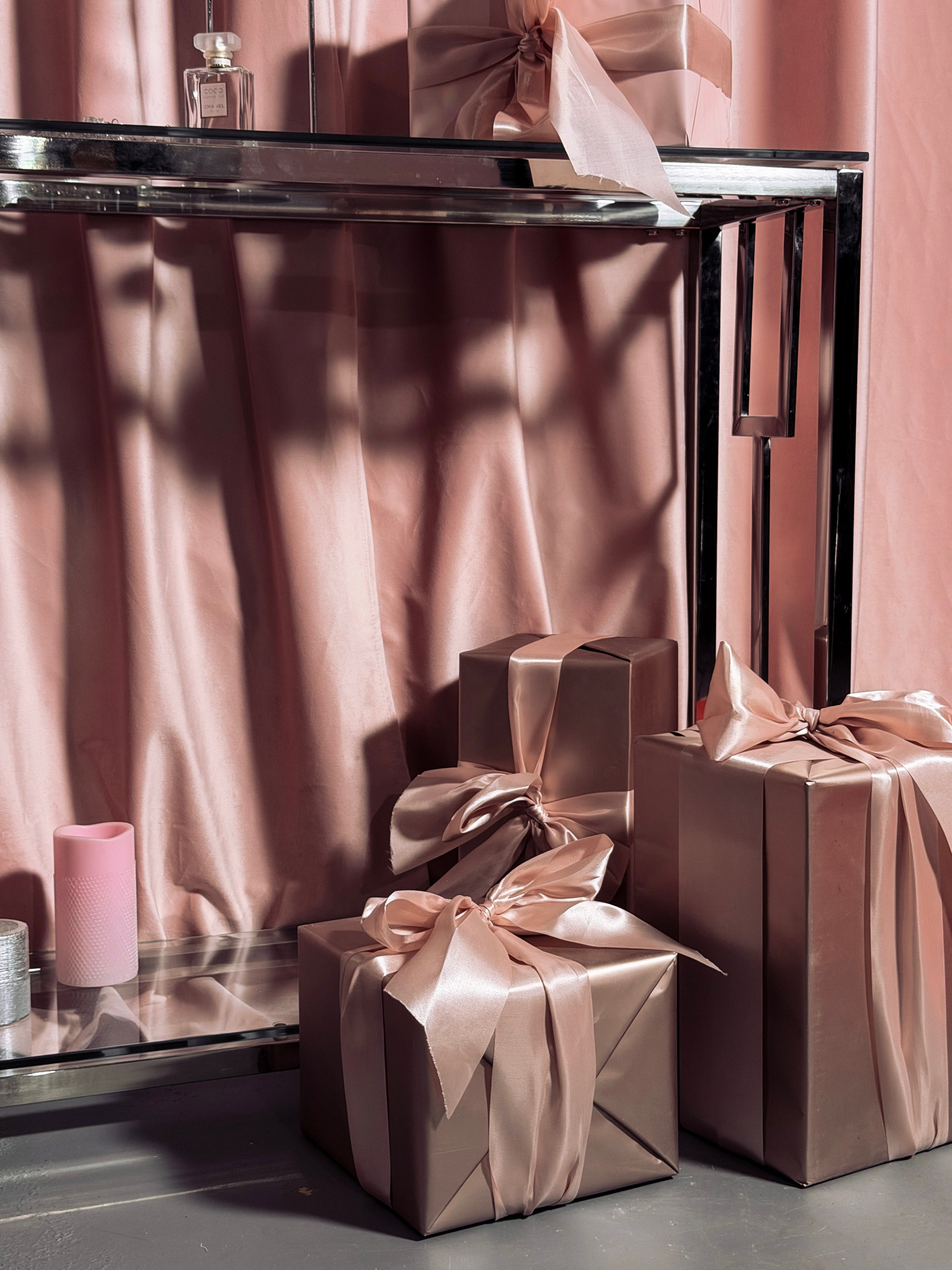 Зал ART * NY 2026. Фотостудия Элис