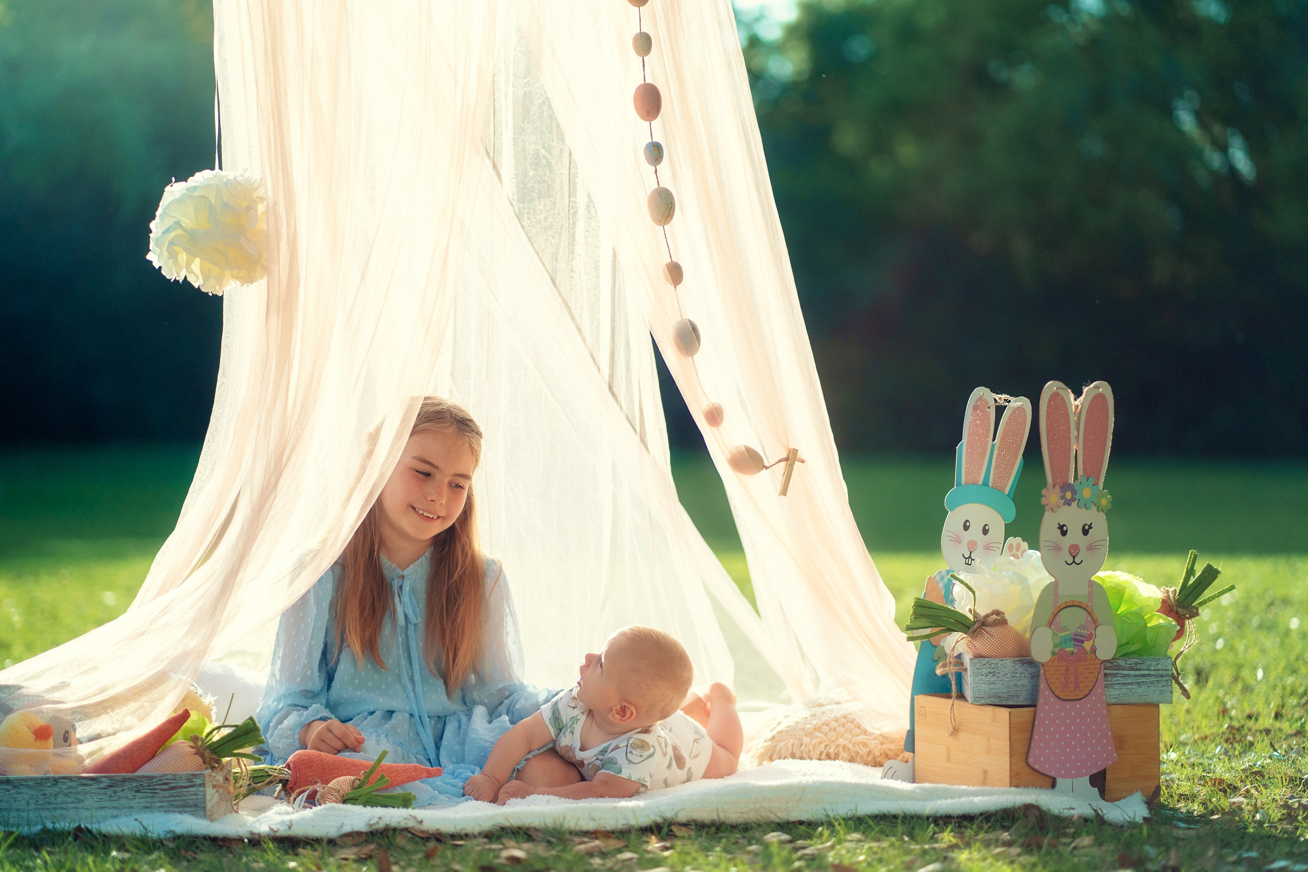 HAPPY EASTER. Family Photographer Ksenia Kos
