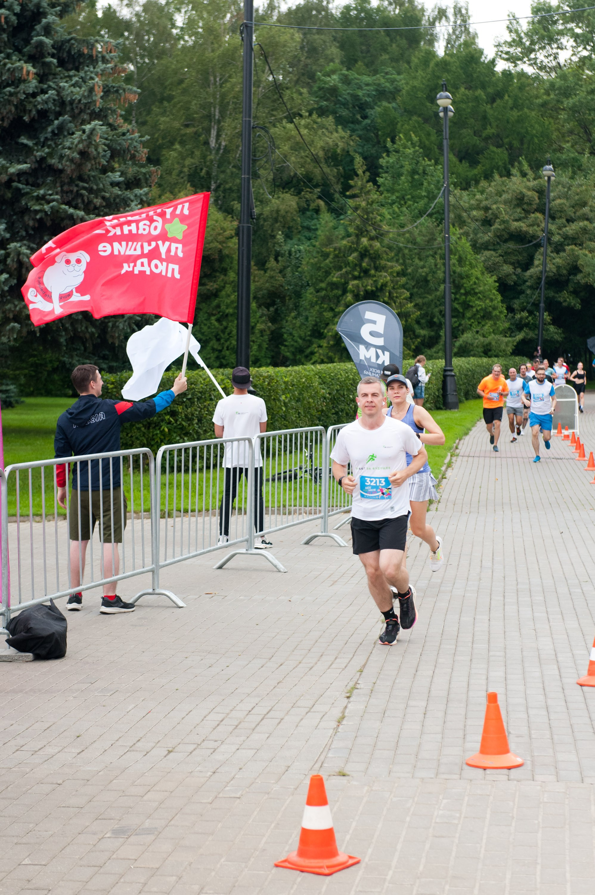 Корпоративное. Забег X5 Retail Group. Репортажный фотограф и видеограф Слава Думчев. Тимбилдинги, отчетники, корпоративы