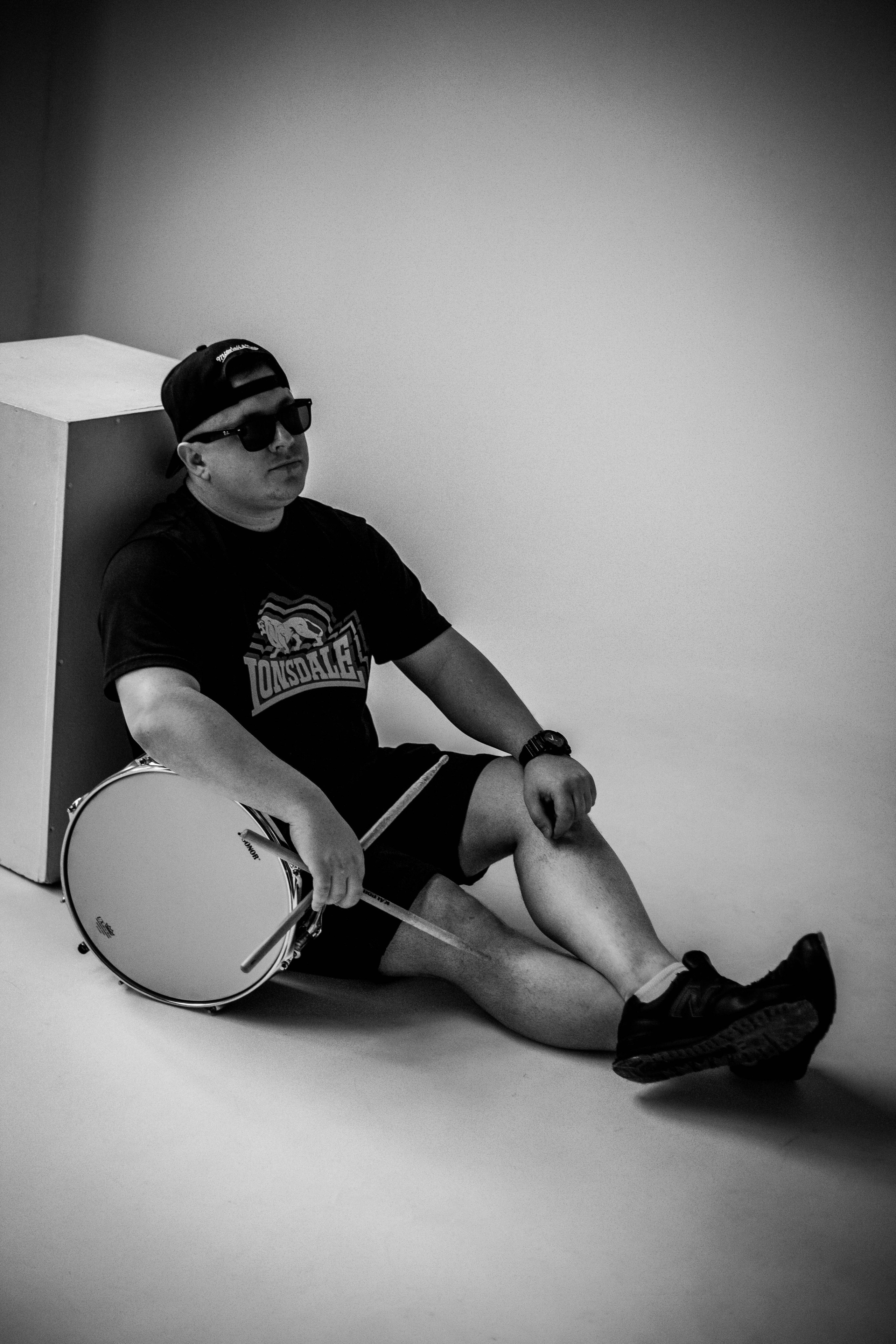 Студия. Уличный фотограф Города N