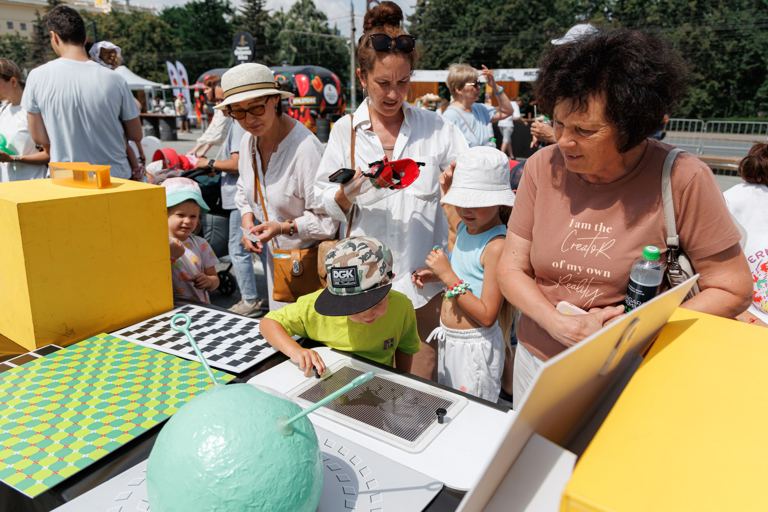 Оптик Центр | праздник в честь 25-и летия