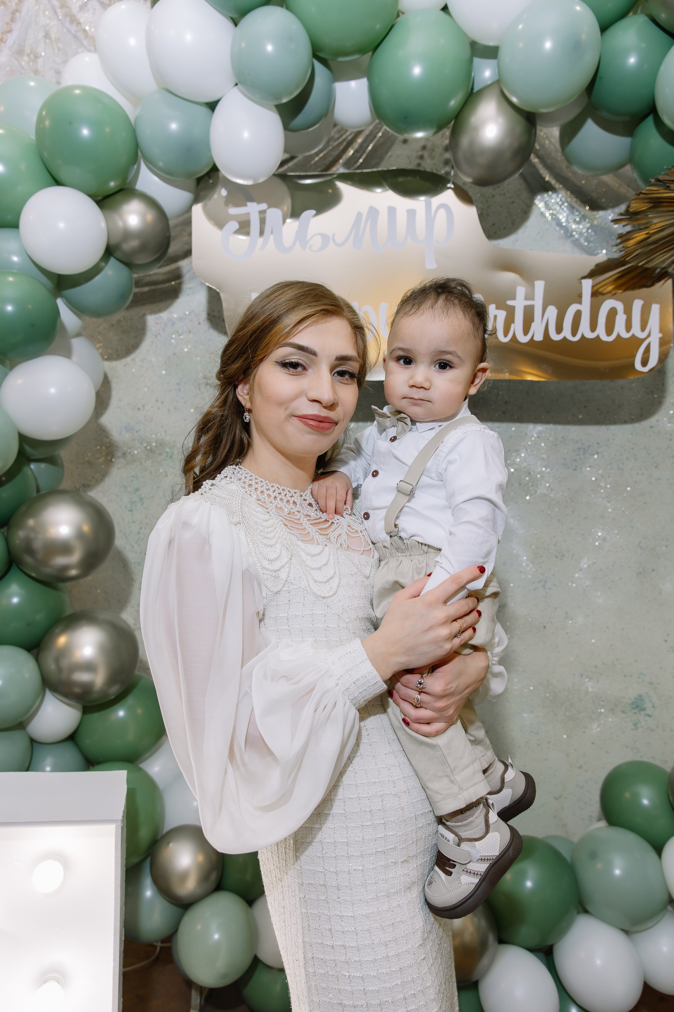 День рождения 1 годик Эльмиру. Свадебный фотограф в Новосибирске Лидия Александровна