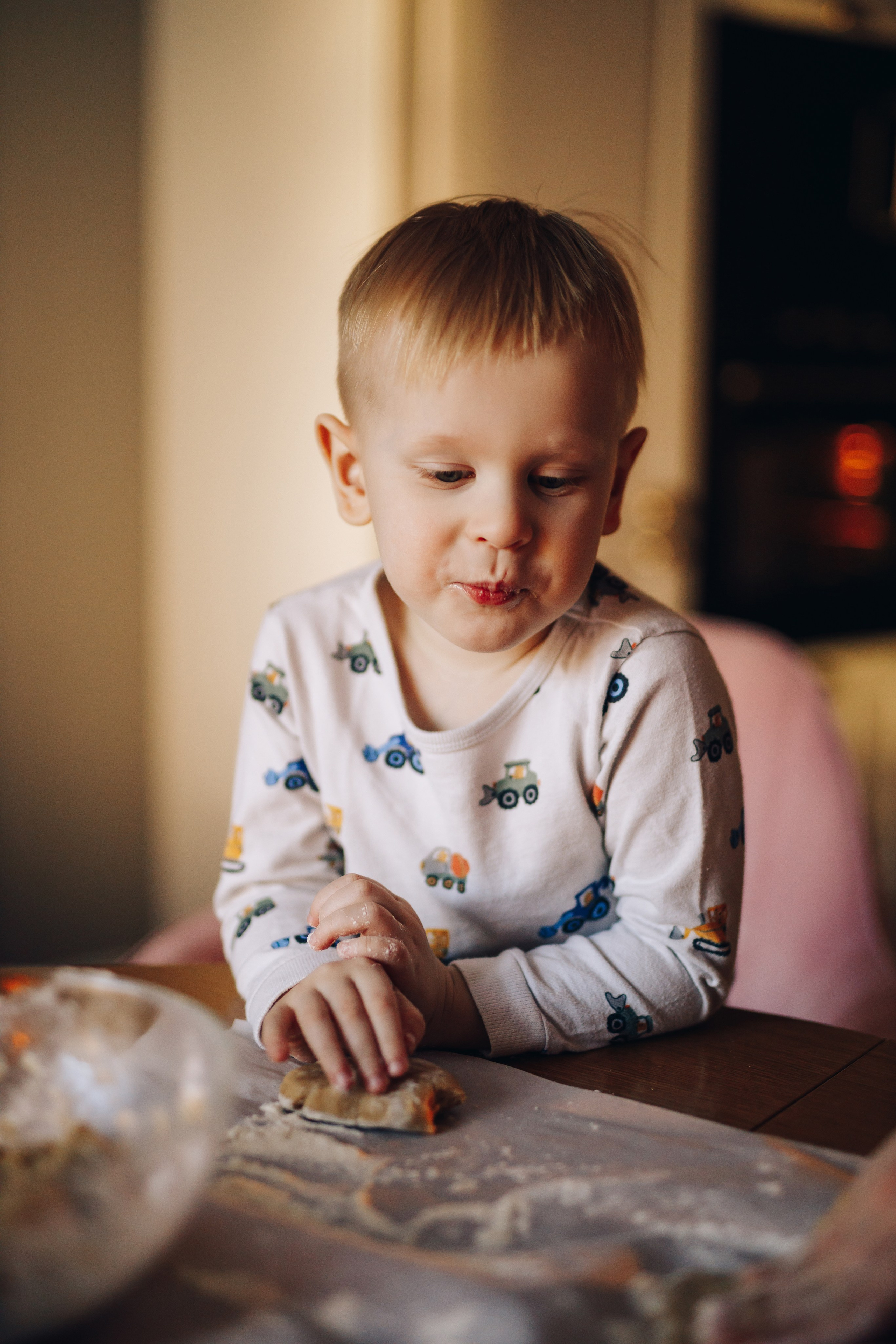 Семейная съёмка дома. Дмитрий Мартьянов семейный фотограф в Санкт-Петербурге