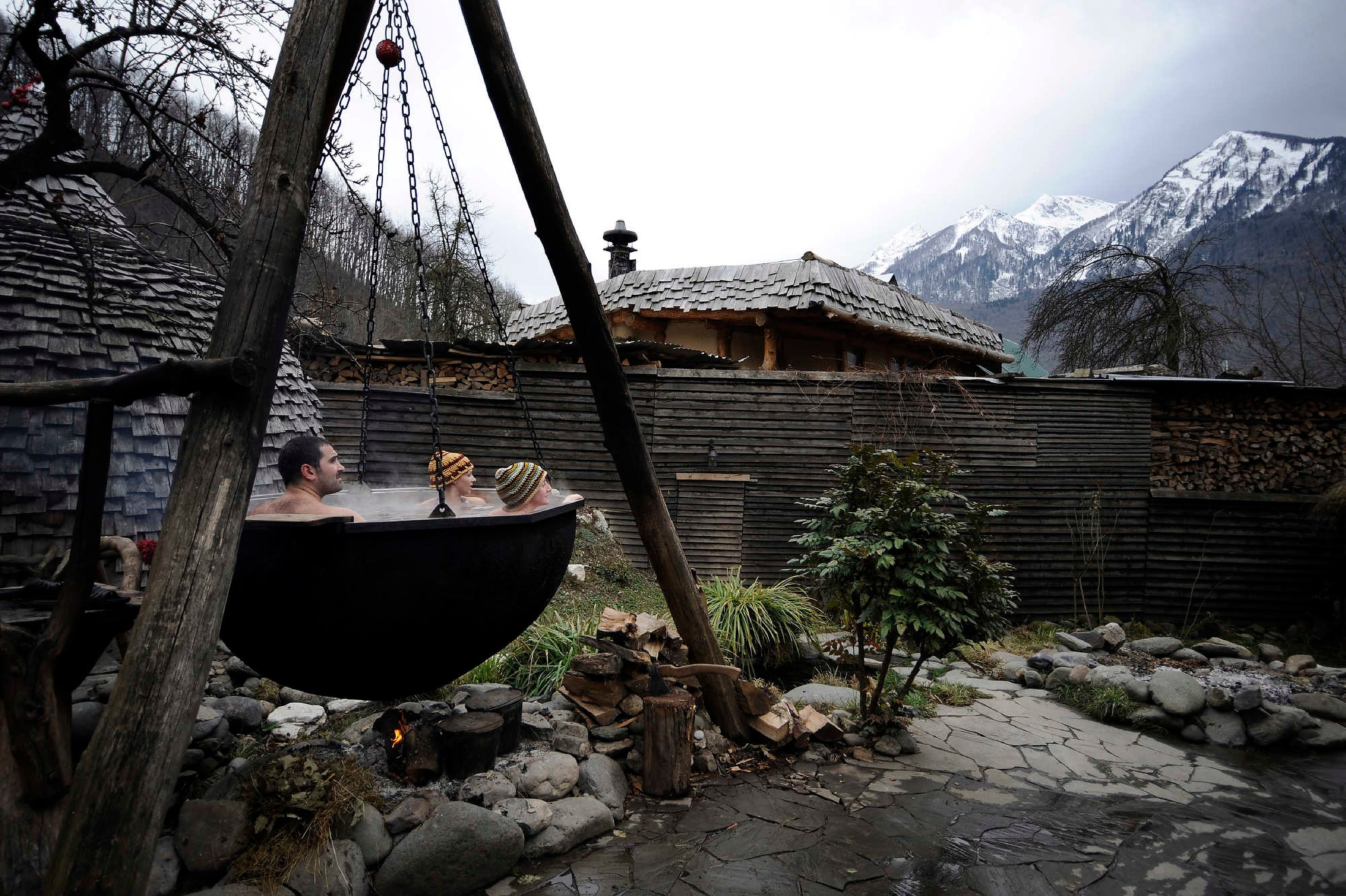 Фотограф Михаил Мордасов. 18 лет работы профессиональным фотографом. Репортажный фотограф в Сочи — Михаил Мордасов