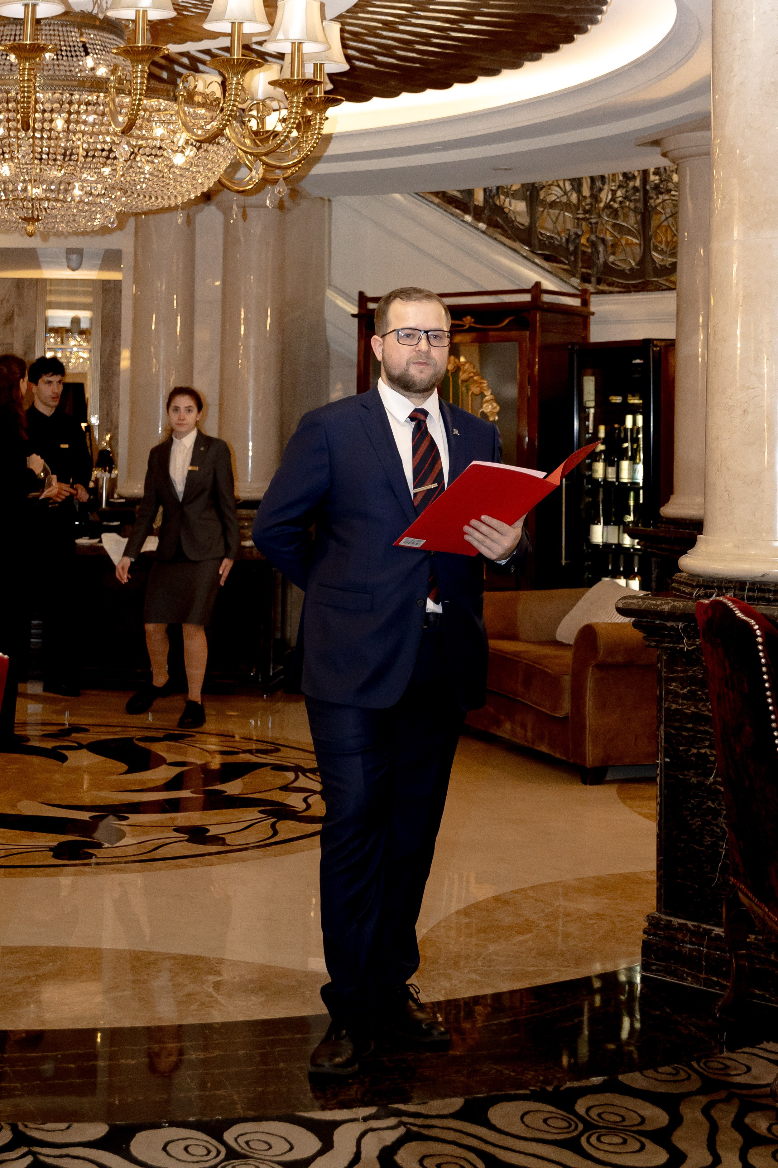 Чайная церемония в отеле «ST REGIS MOSCOW». Свадебный/Портретный фотограф снимаю в Москве