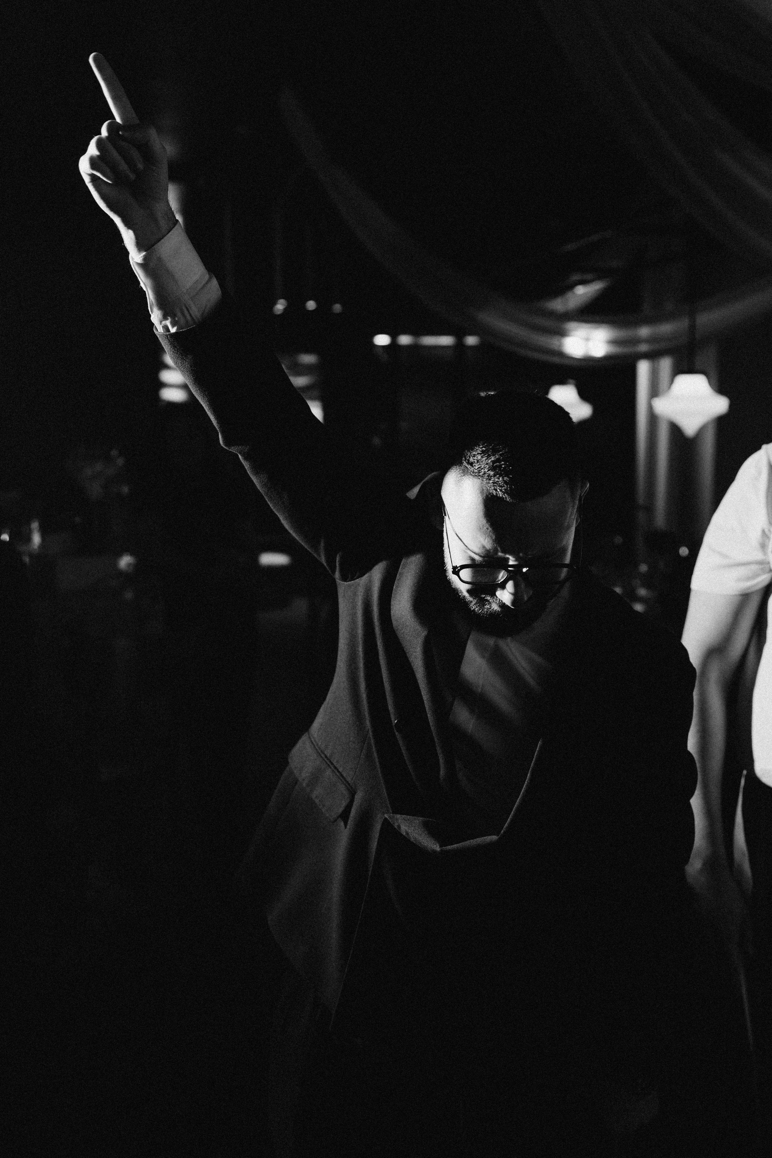 Свадьба в Питере. HELD BY LOVE. Фотограф в Астрахани Радмир Баймухамедов