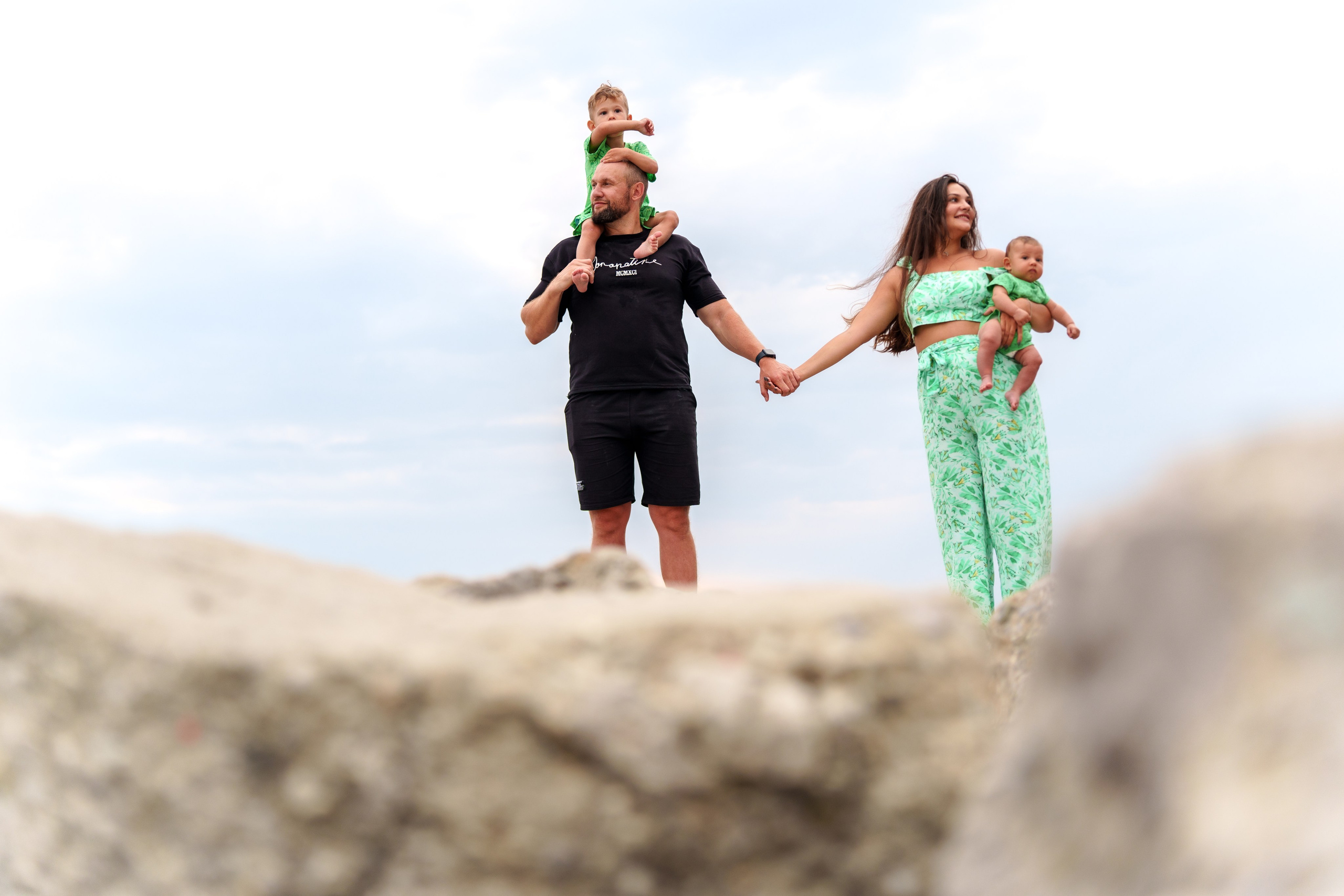 Семейная фотосессия на морском закате (01.09.2023). Фотограф Андрей Чеботок (Белгород, Курск, Воронеж, Старый Оскол)