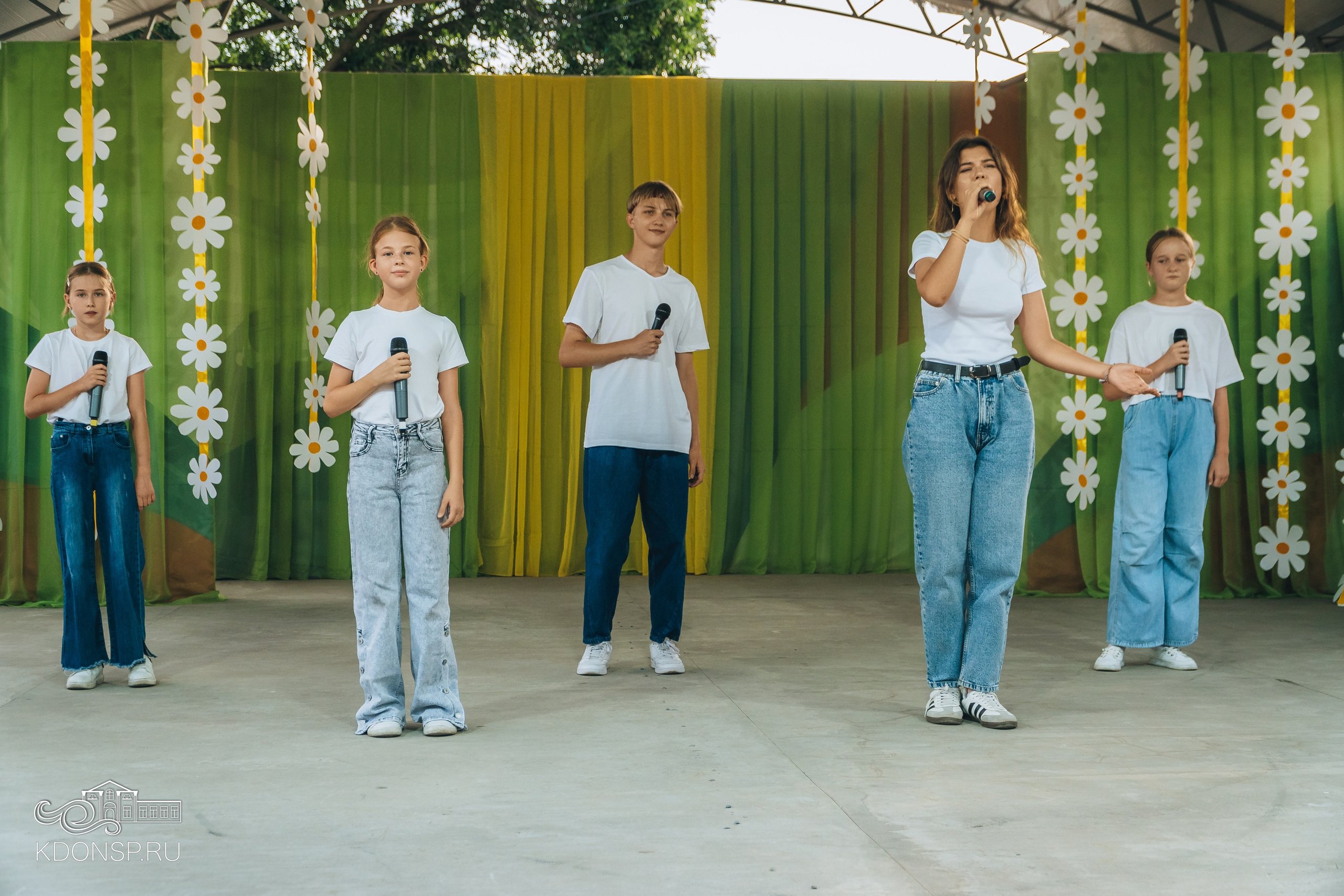 День семьи, любви и верности. Новотитаровский Дом культуры