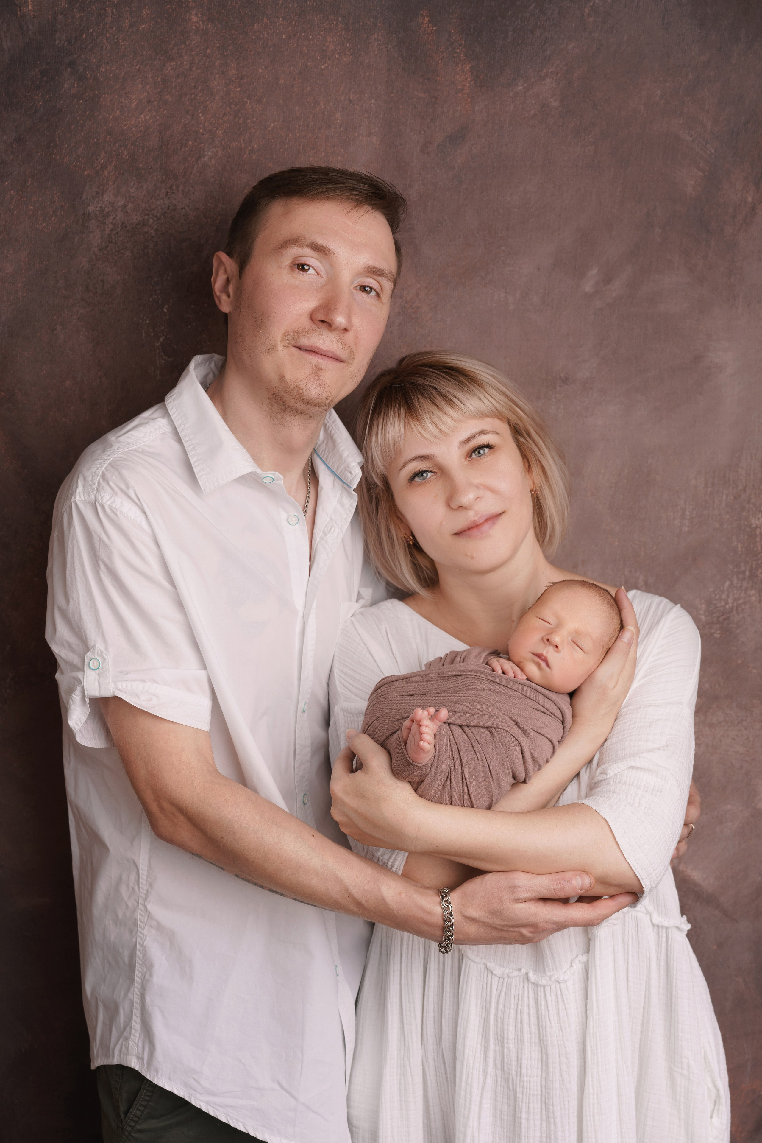 Семейные фотосессии с новорожденными | Трогательные кадры малышей и их близких в Москве и МО. Фотосессия новорожденных в Москве и Московской области | Профессиональный фотограф newborn — Татьяна Иванова