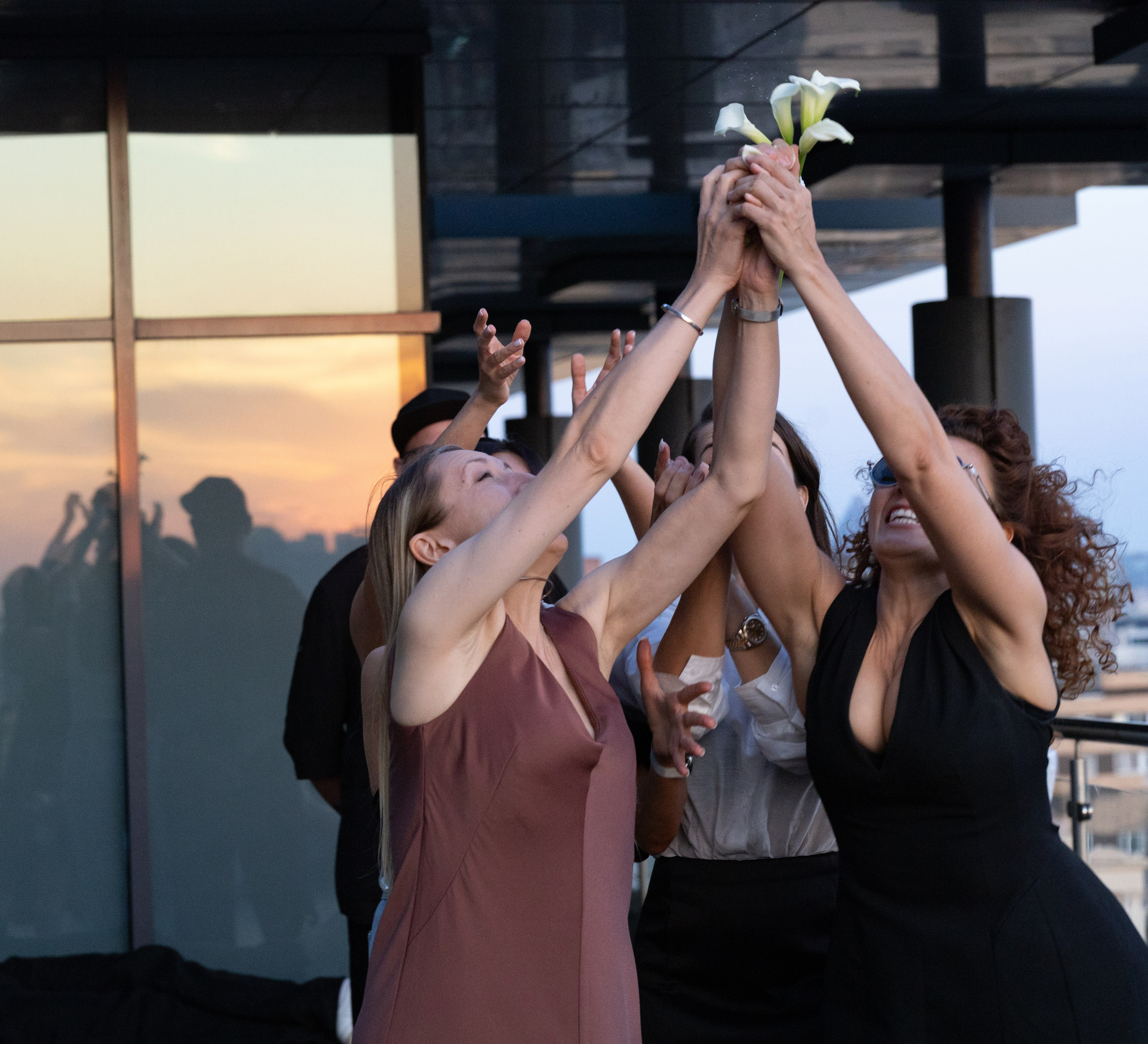 Вечер в кругу близких в отеле Continental. Свадебный фотограф в Москве Наталья Струкова