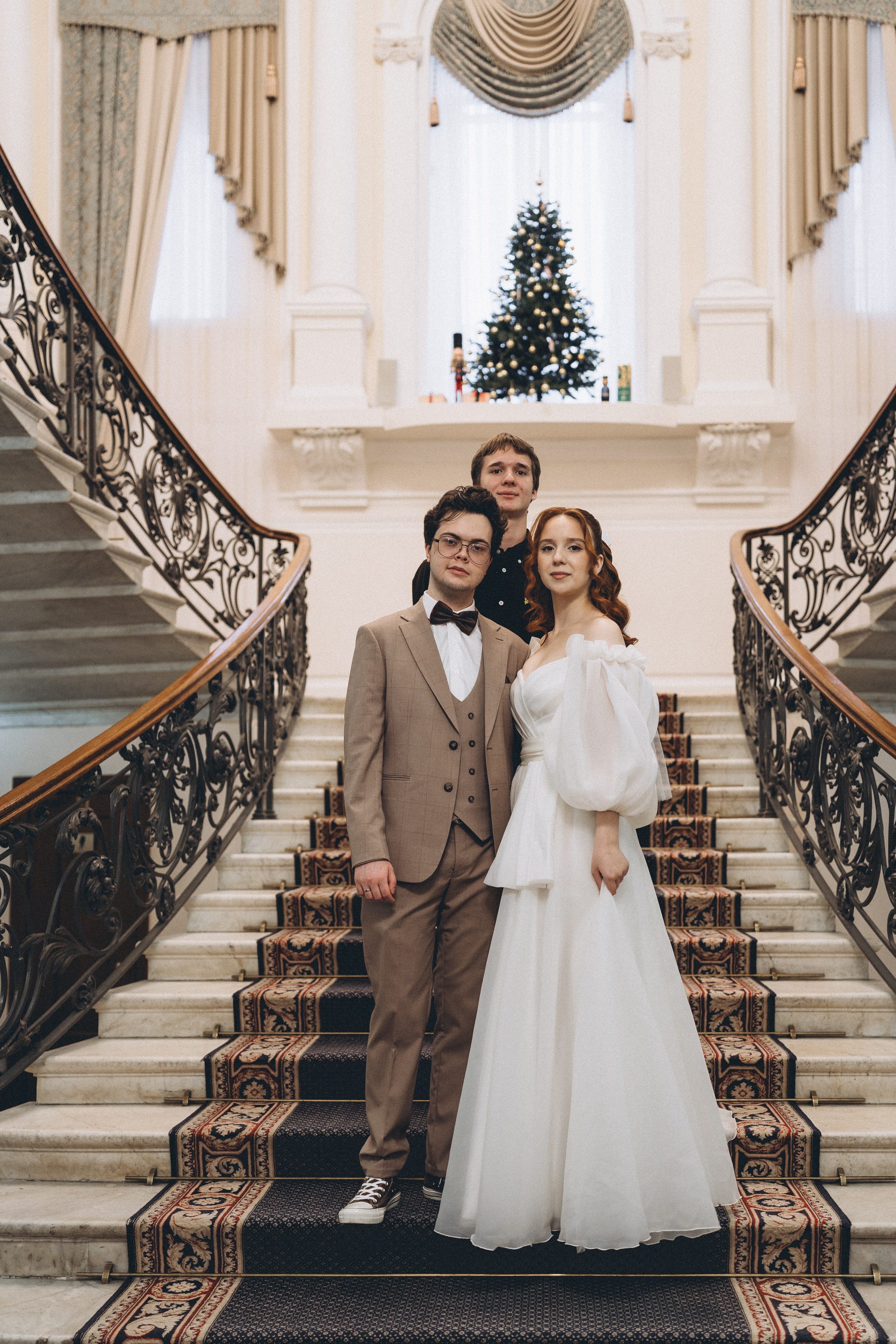 СВАДЕБНАЯ СЬЕМКА ВО ВТОРОМ ДВОРЦЕ С ГОСТЯМИ И ПРОГУЛКА В ТАВРИЧЕСКОМ САДУ. Профессиональный фотограф, Санкт-Петербург — Виктория Богомолова