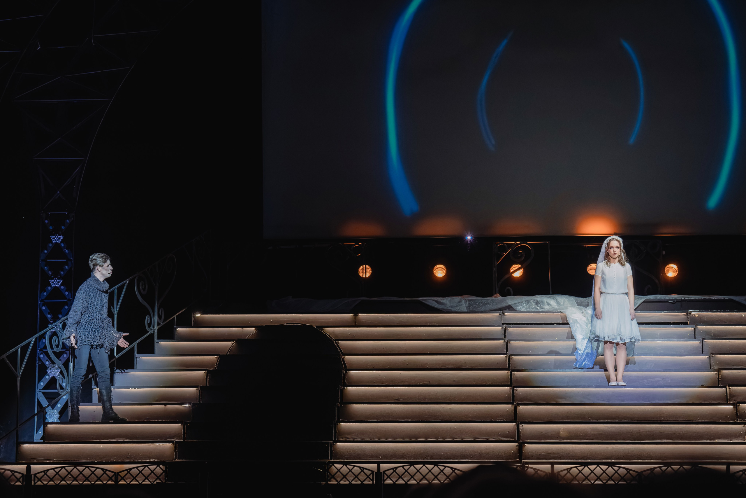 ТЮЗ им. Брянцева: Обыкновенное Чудо. Сайт фотографа Сергея Абрамова