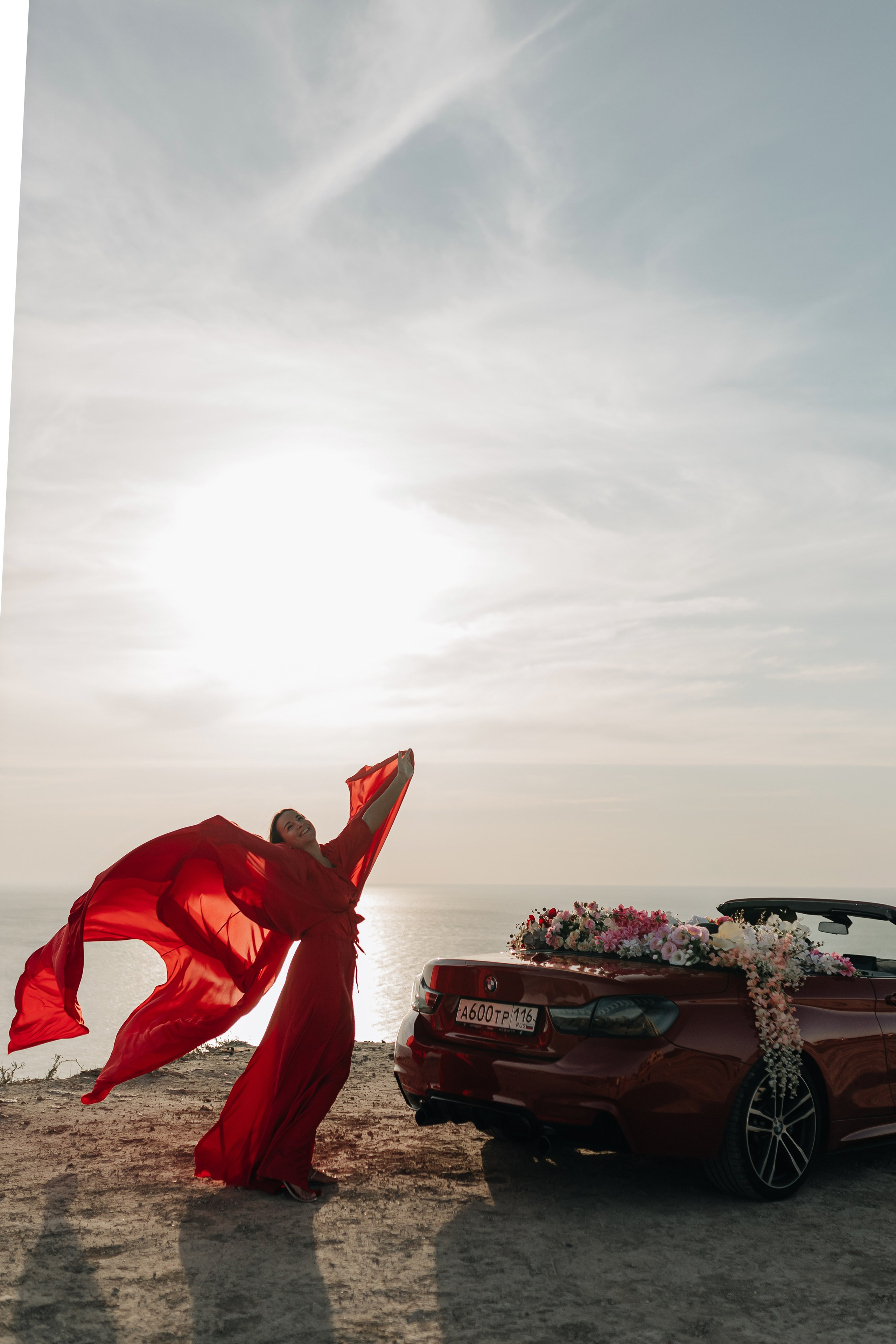 На кабриолете. Фотограф Трифон Мира