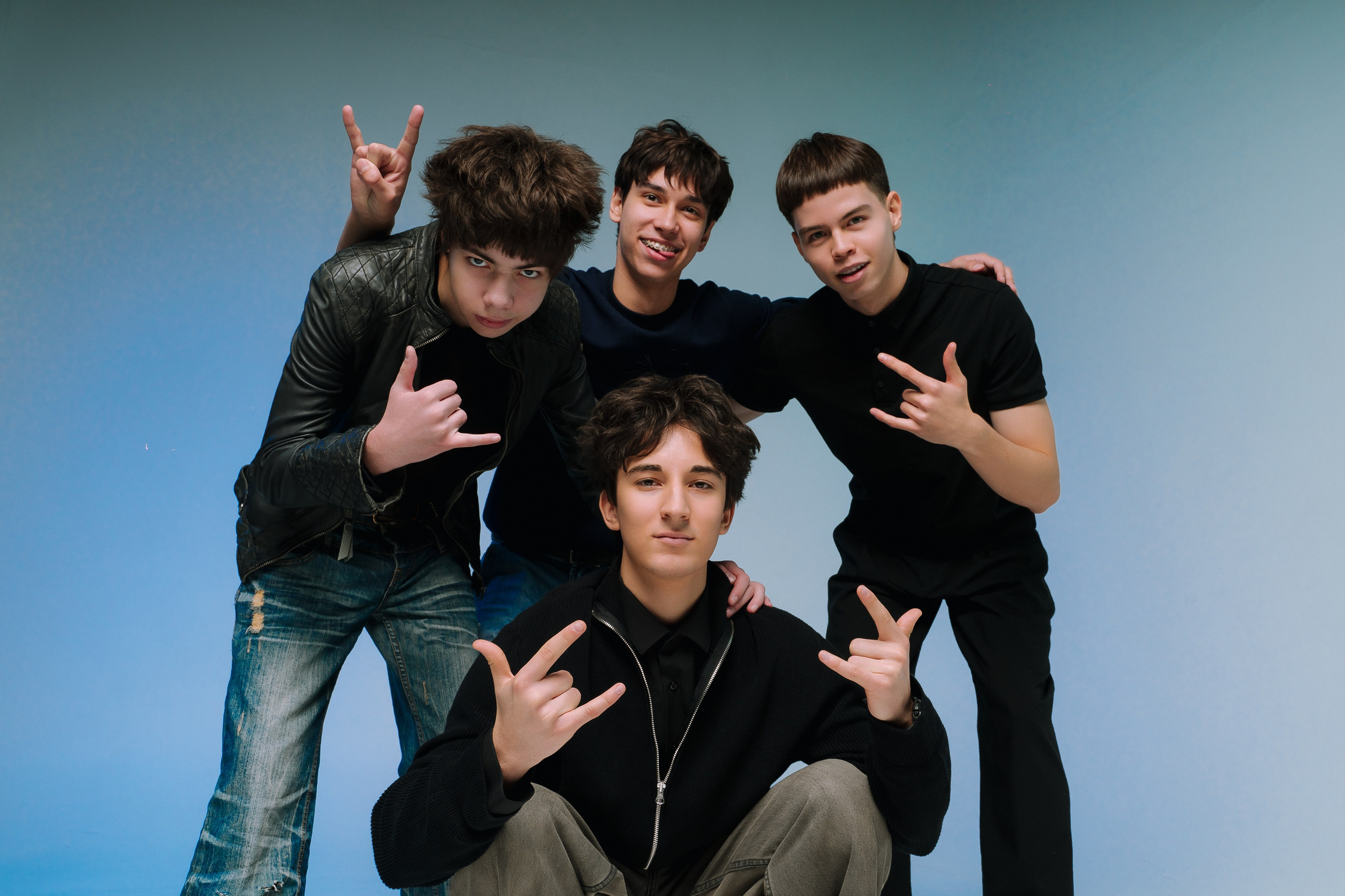 Неон. Выпускные альбомы Натальи Бутко: Новороссийск, Анапа, Геленджик