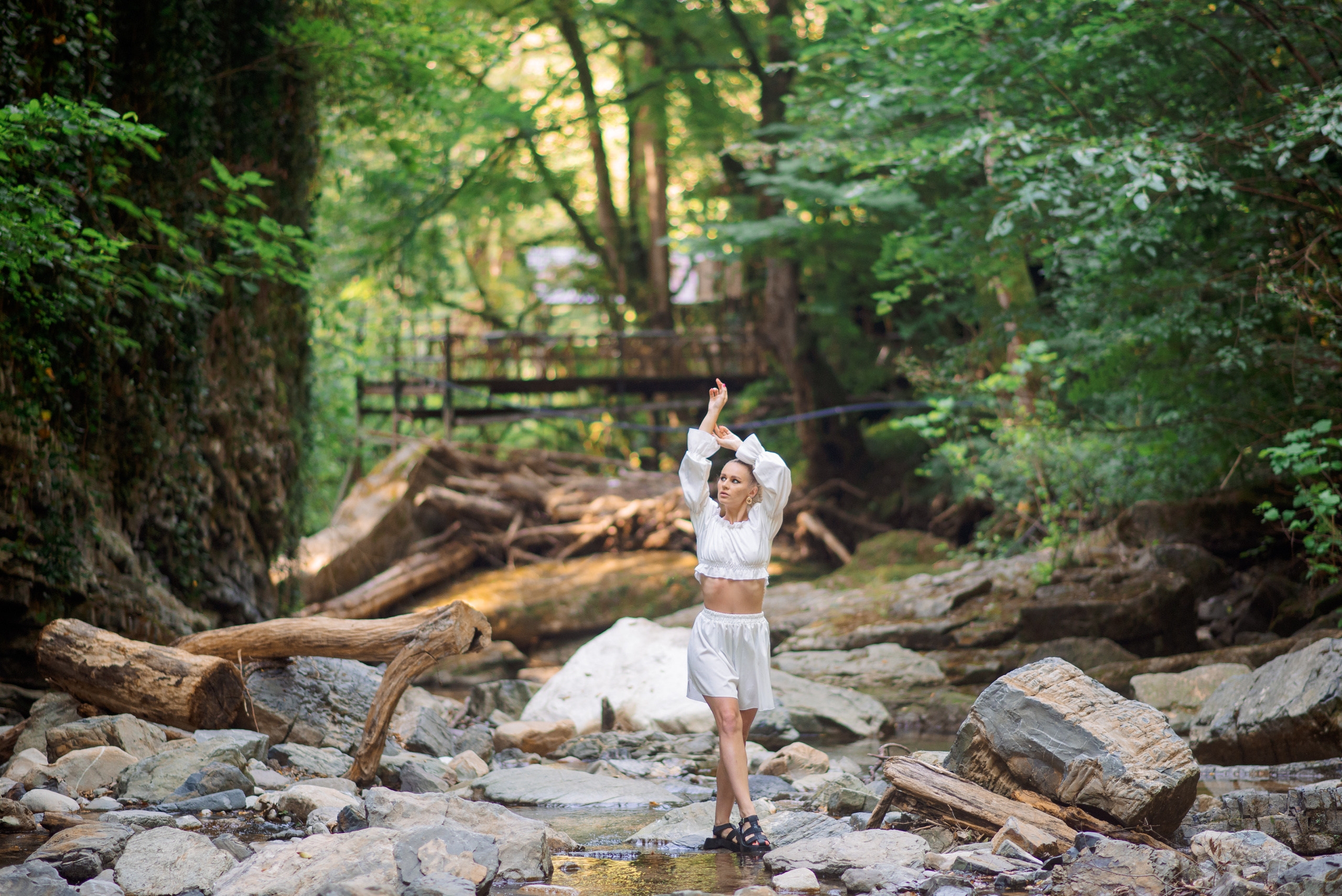 На водопадах. Семейный и женский фотограф Лоо Краснодар Сочи Энем Татьяна Трибурт
