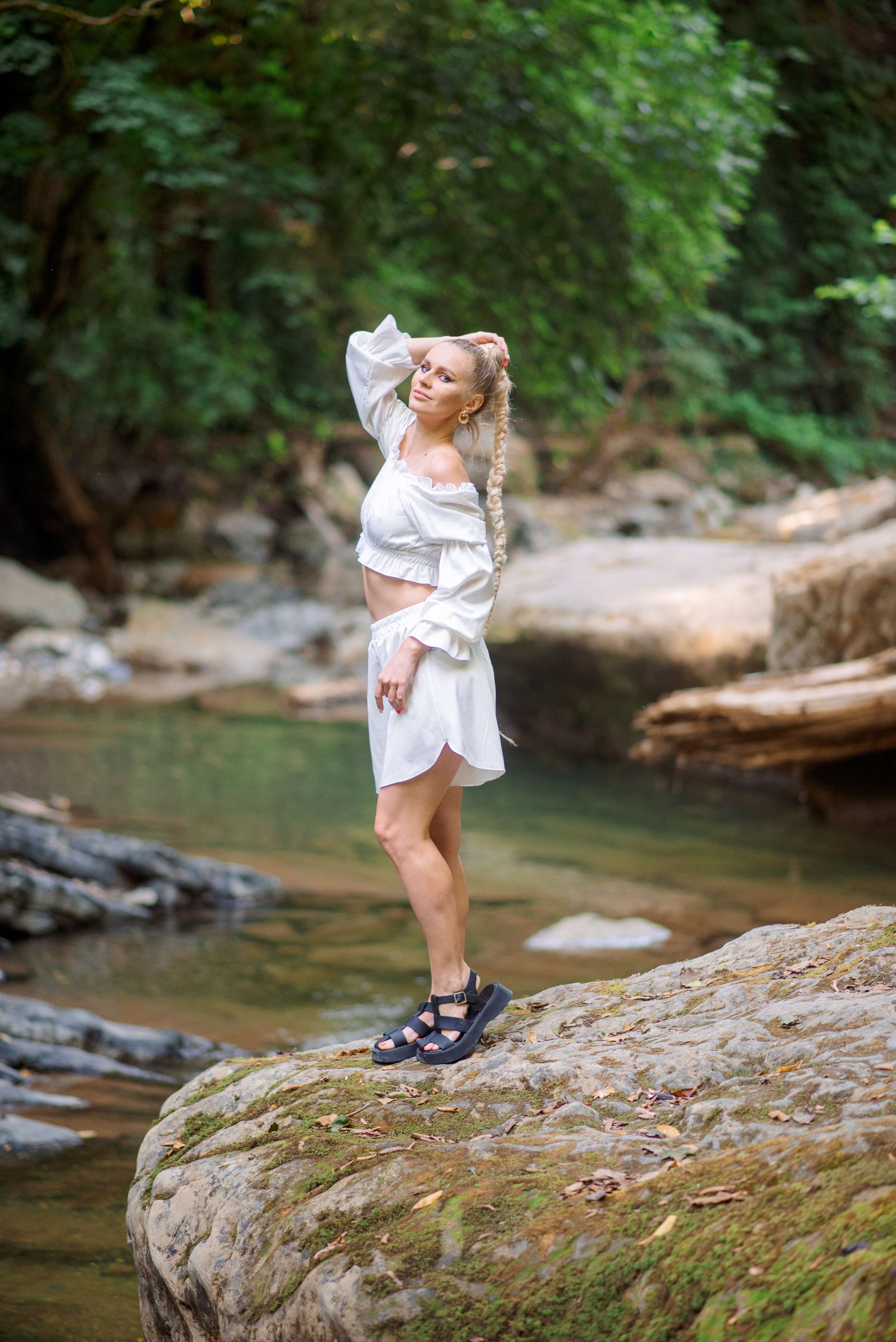 На водопадах. Семейный и женский фотограф Лоо Краснодар Сочи Энем Татьяна Трибурт