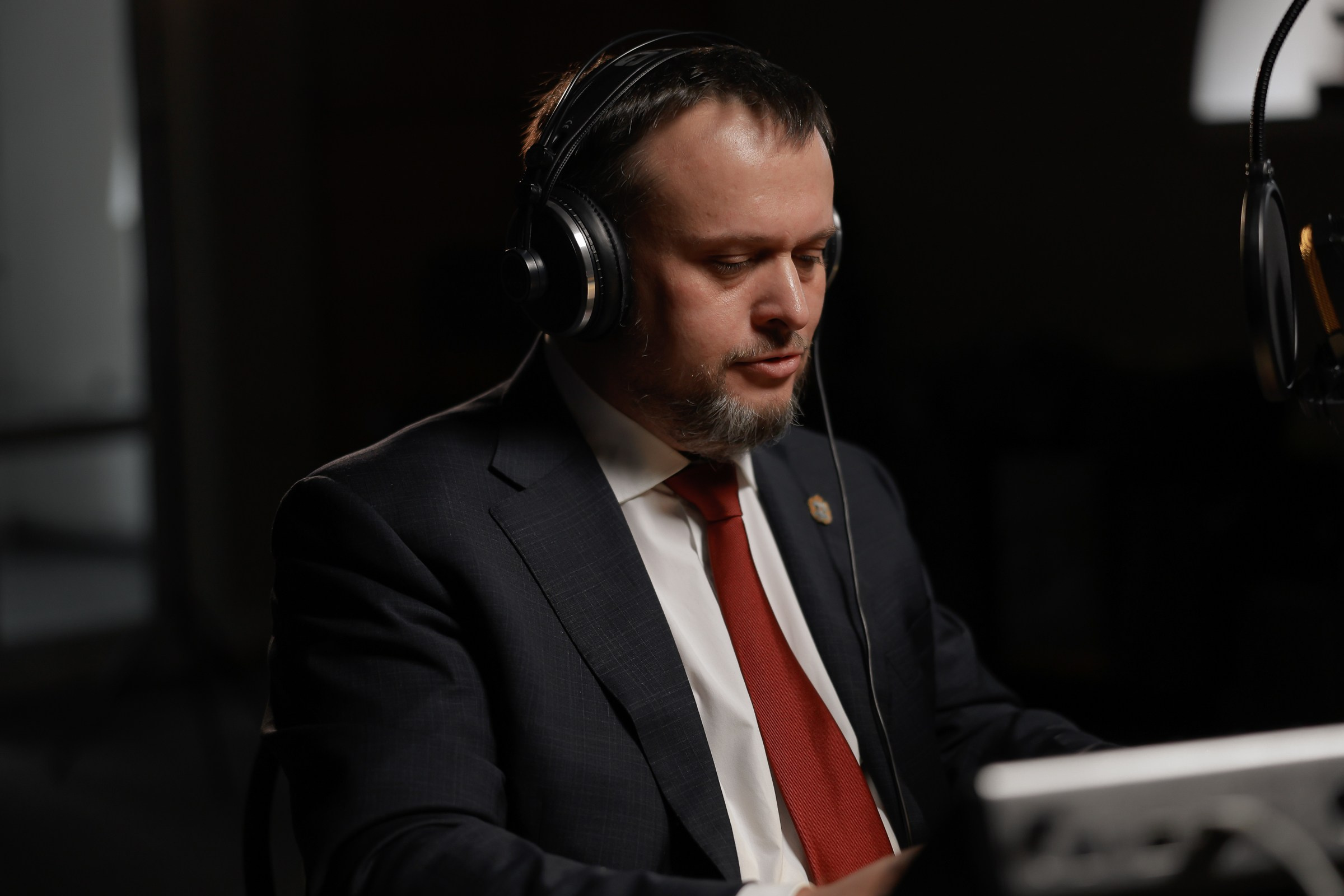 Запись гостей для аудиогида. 2023. Свадебный фотограф Великий Новгород Станислав Кособудский