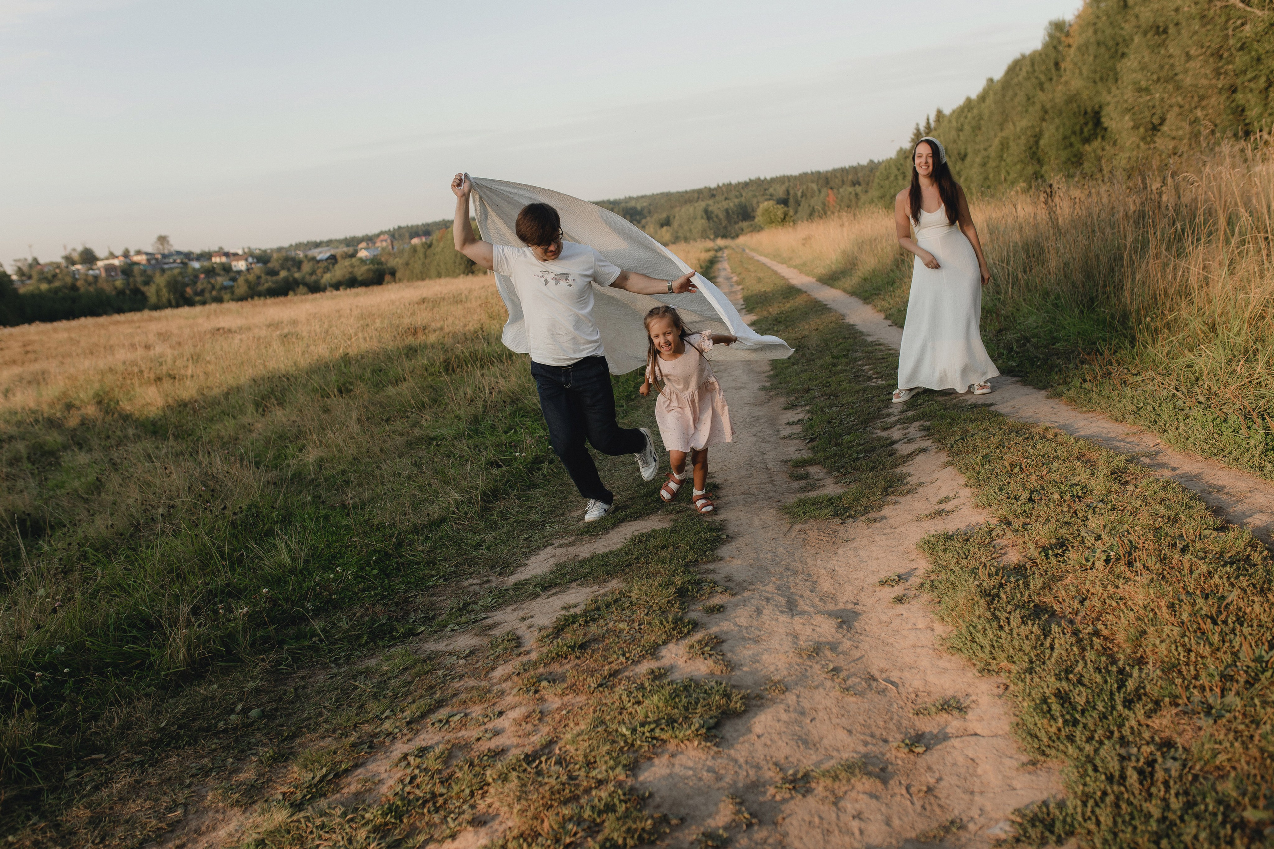 Анна, Андрей и Софа. Главная