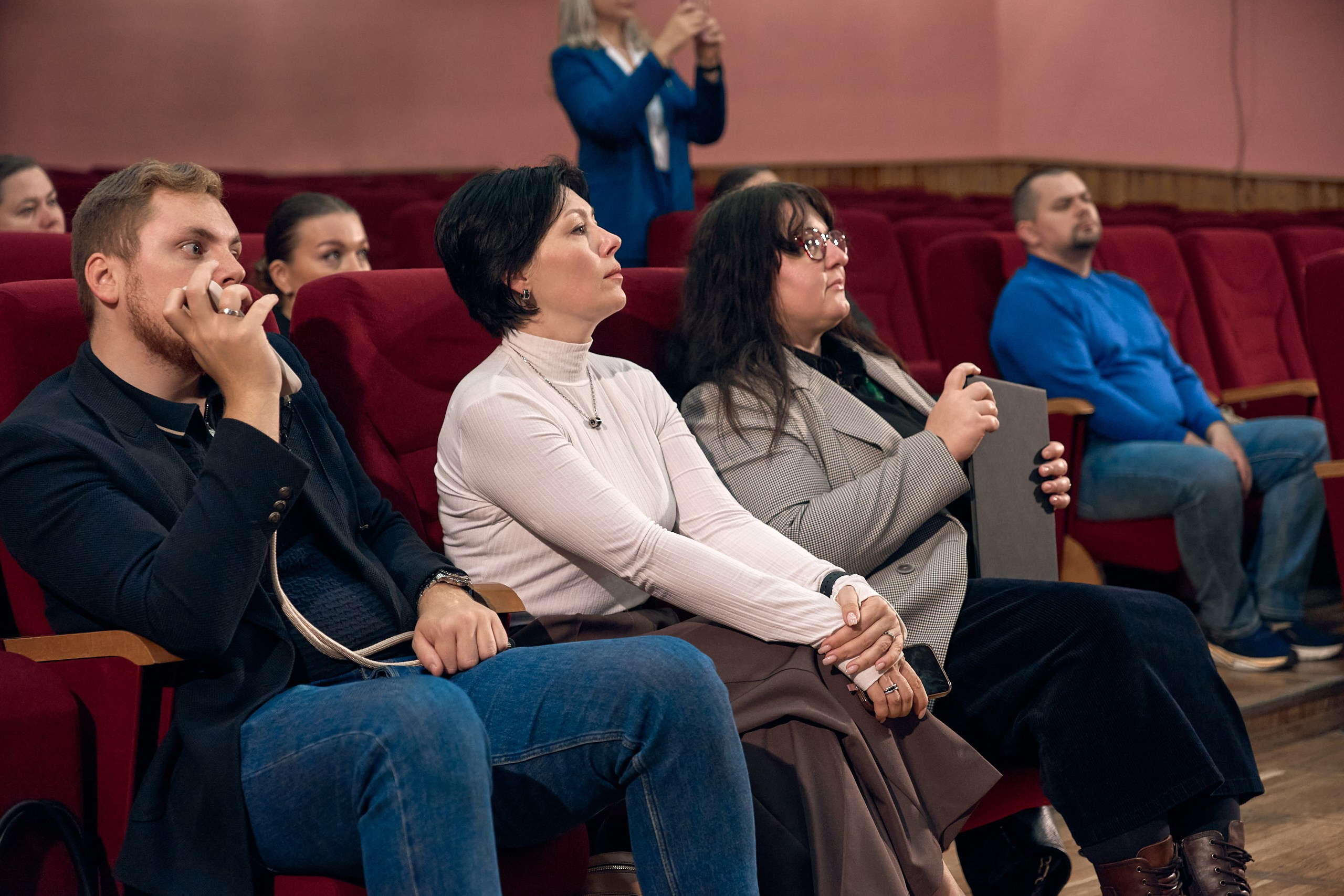 Встреча в издательстве «Наука». Контент-фотограф в Москве Тима Забабурин