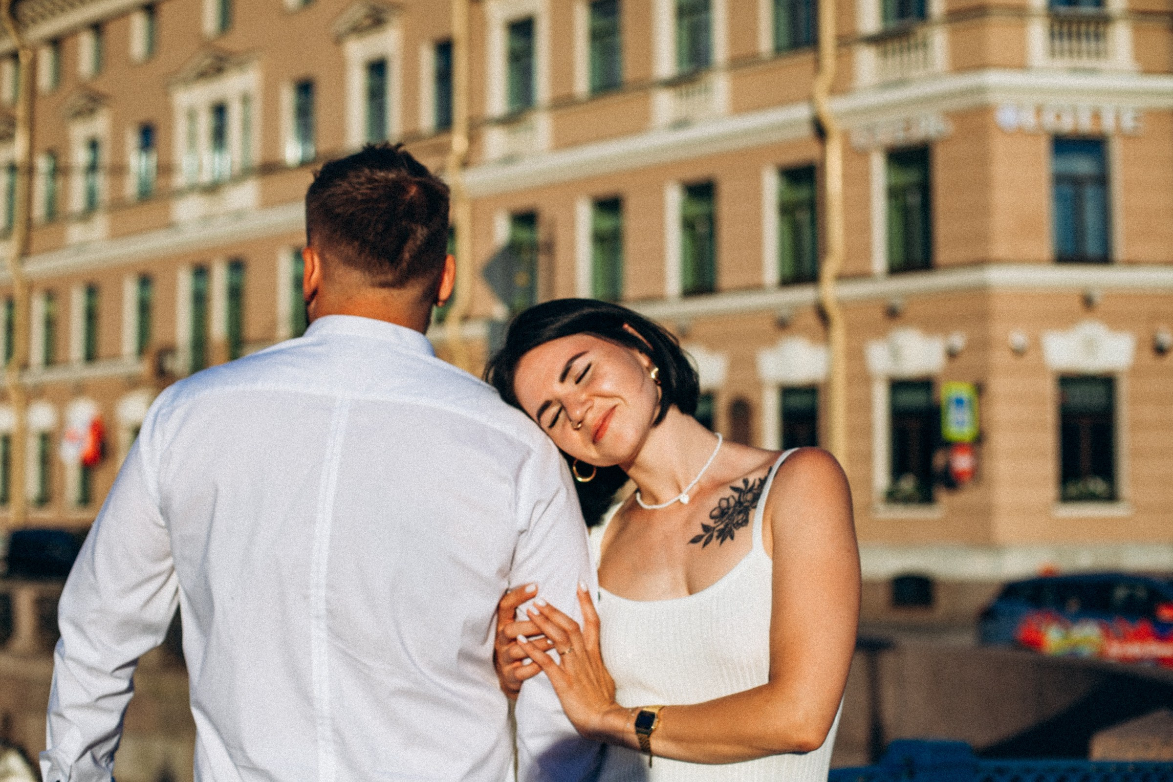 Максим и Виктория в июле. Фотопрогулка в Петербурге. Индивидуальный и семейный фотограф в Санкт-Петербурге