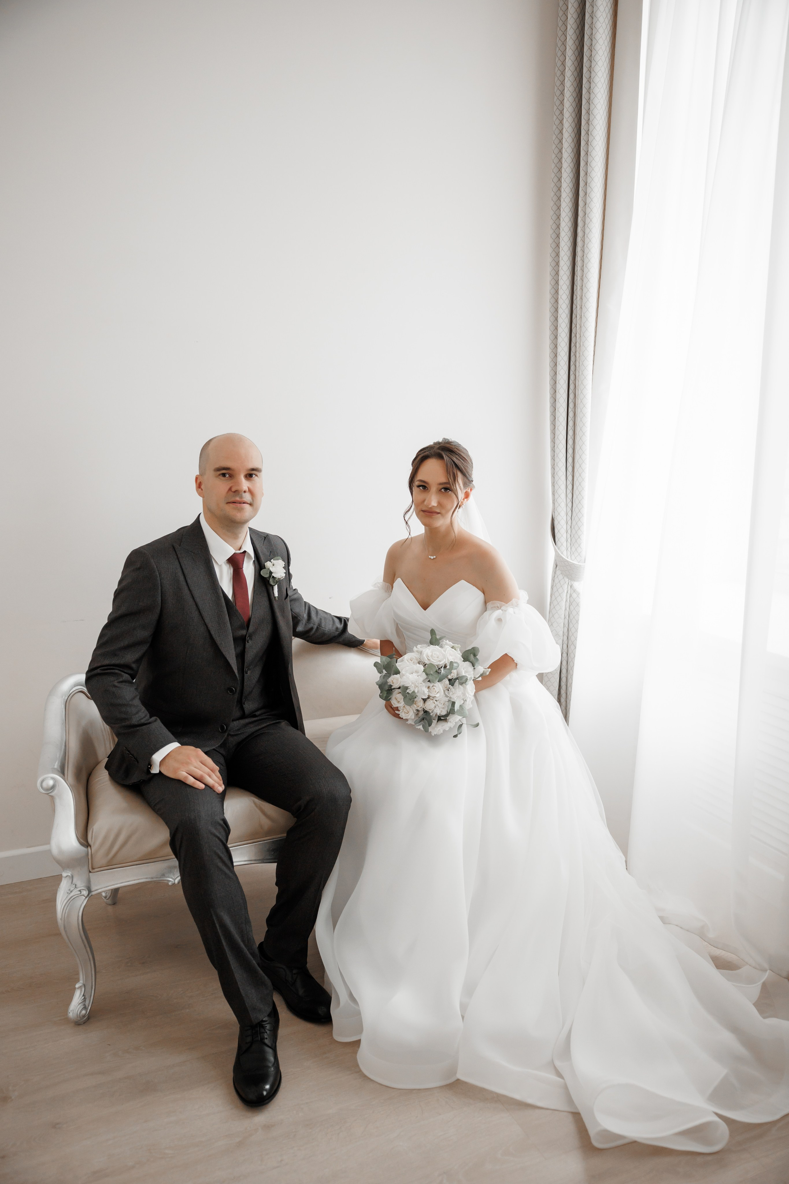 Полина и Дмитрий, загородный клуб «Барин», ЗАГС в г. Пушкино. Свадебный и репортажный фотограф (Москва, Королев и другие)