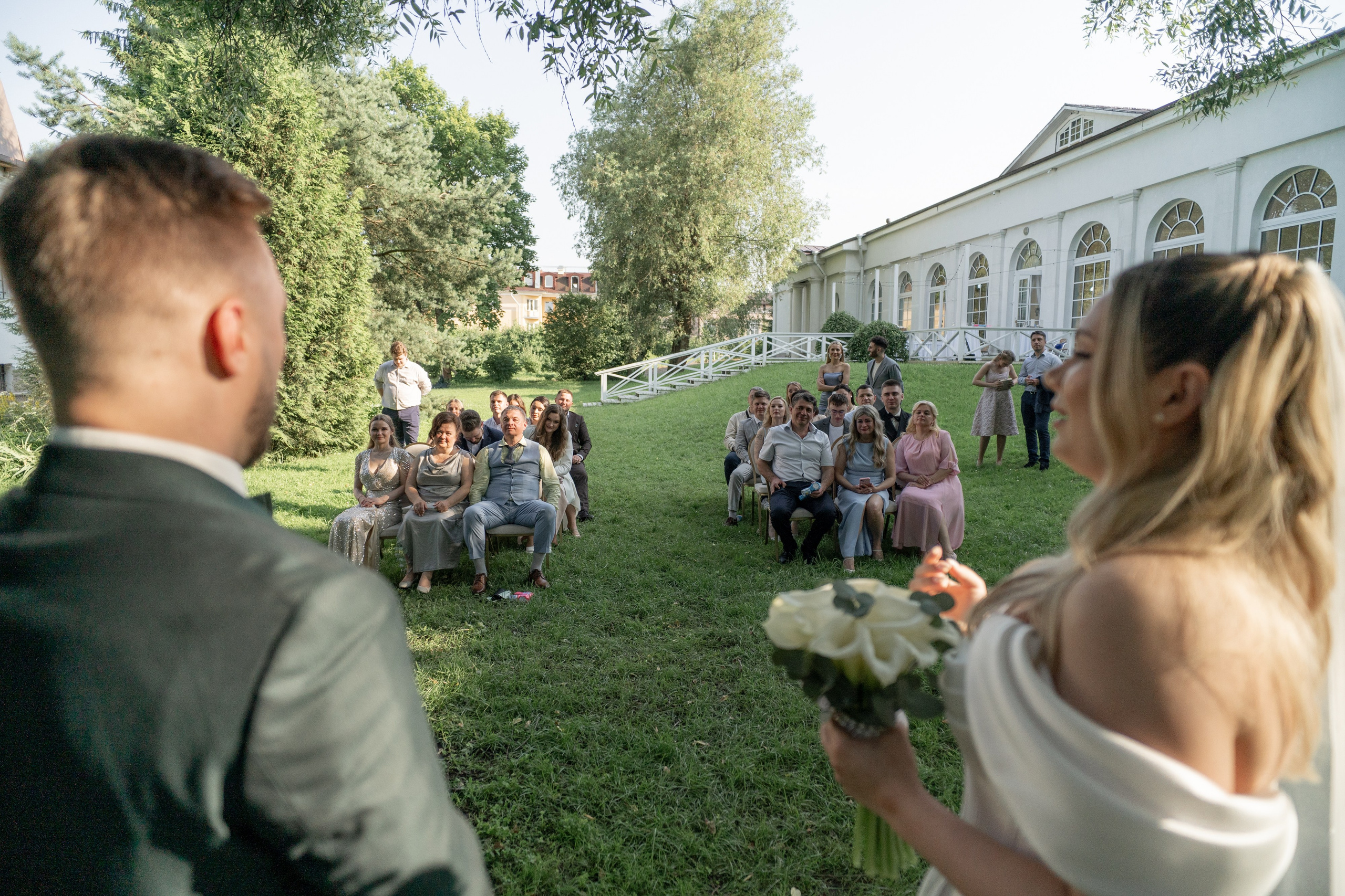 Свадебная фотосессия в отеле Хилтон. Свадебный фотограф Александр Невский в Санкт-Петербурге