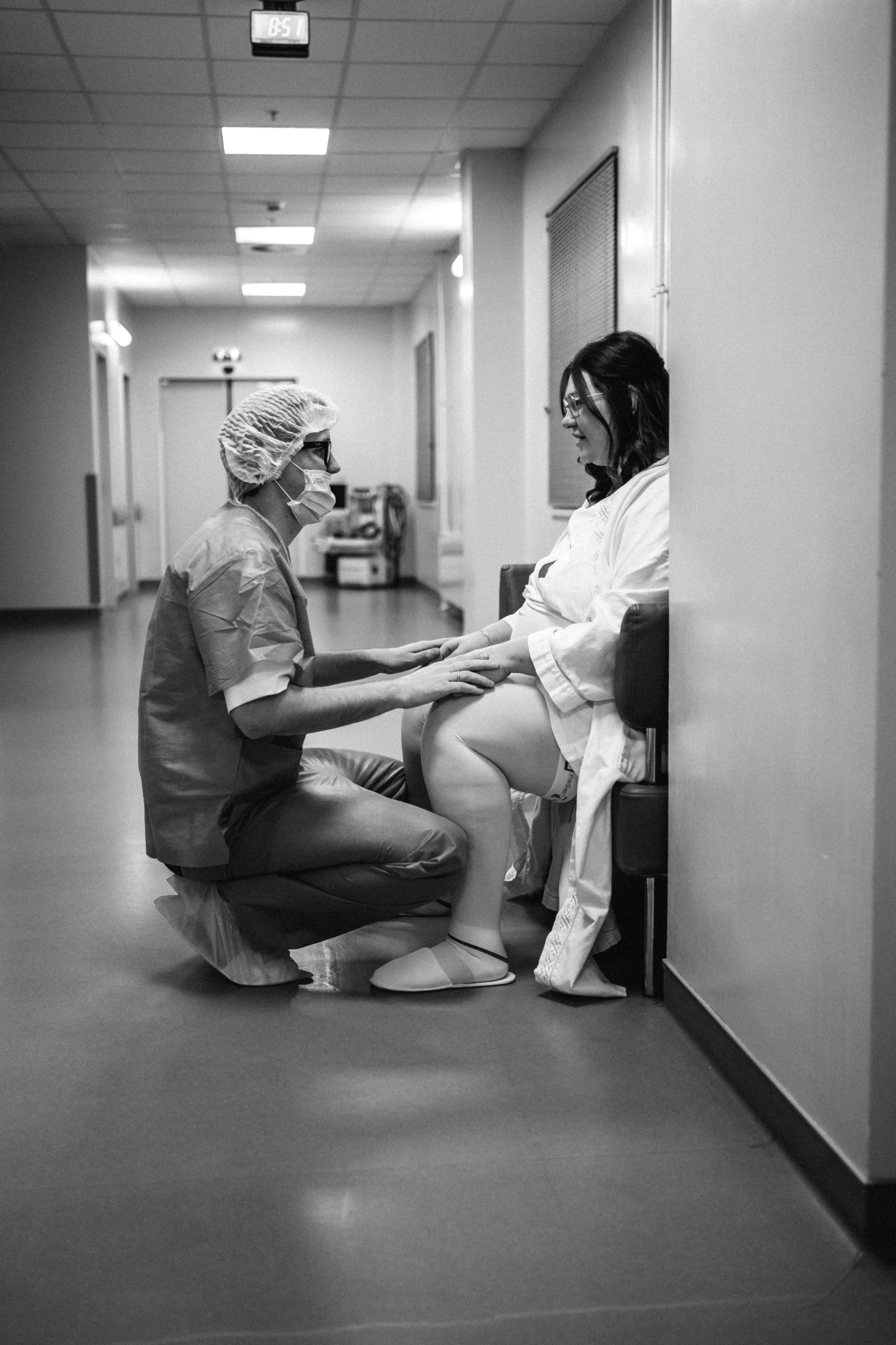 Съемка родов ЧБ. Фотограф и видеограф на роды в Москве Подшивалова Полина