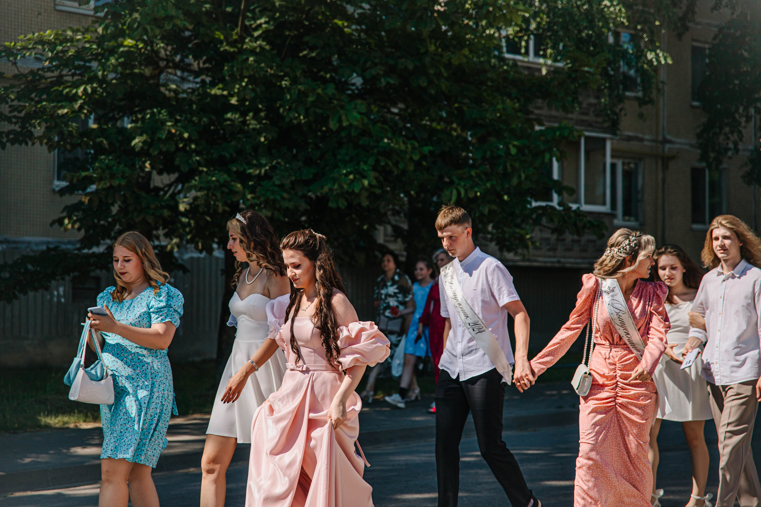 Выпускной 11 классов 2024 Невель. Фотограф Дарья Маташкова