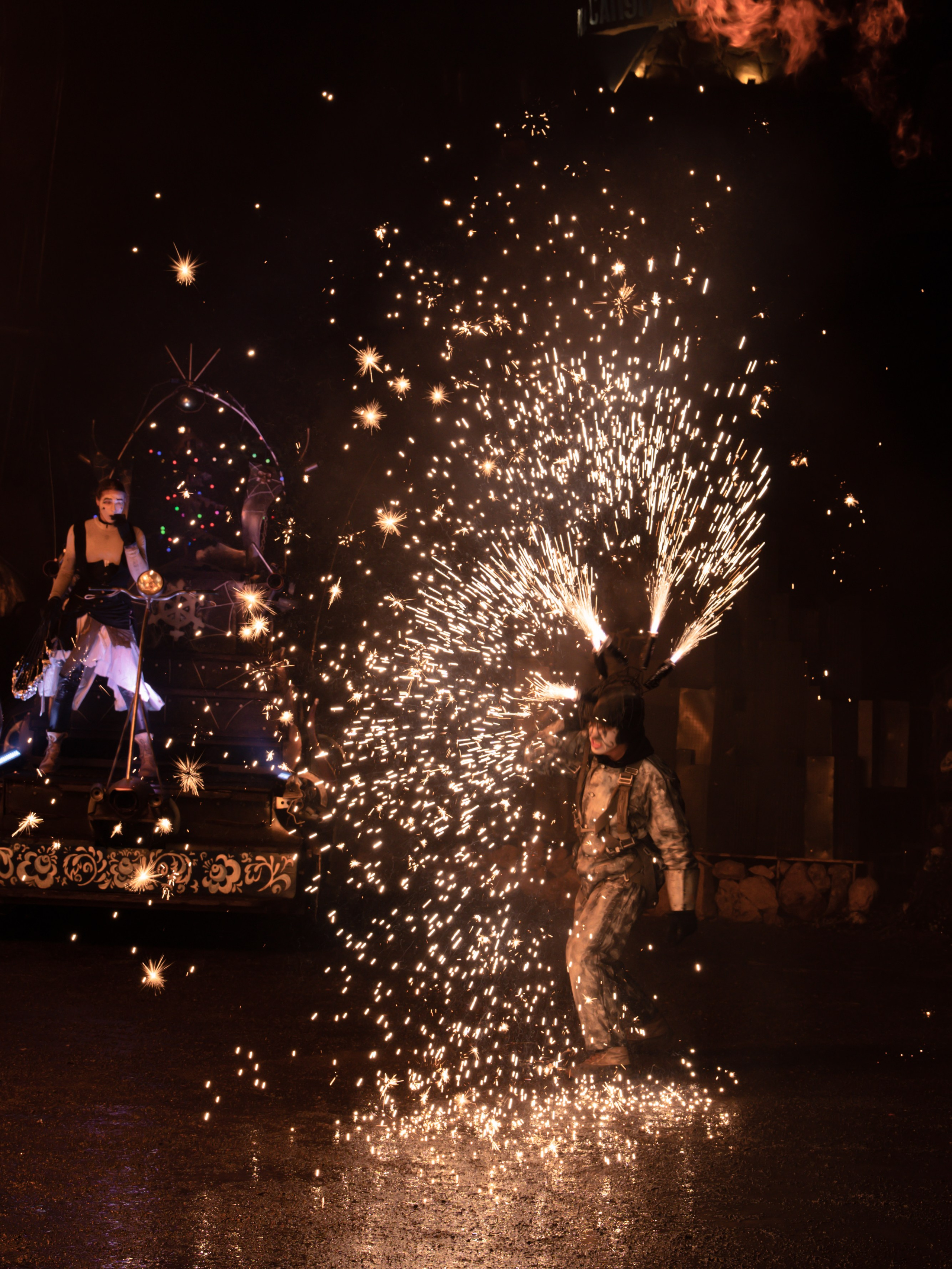 Новогодняя сказка в Байк Центре «Ночные Волки». Крамер Юлиана детский и семейный фотограф