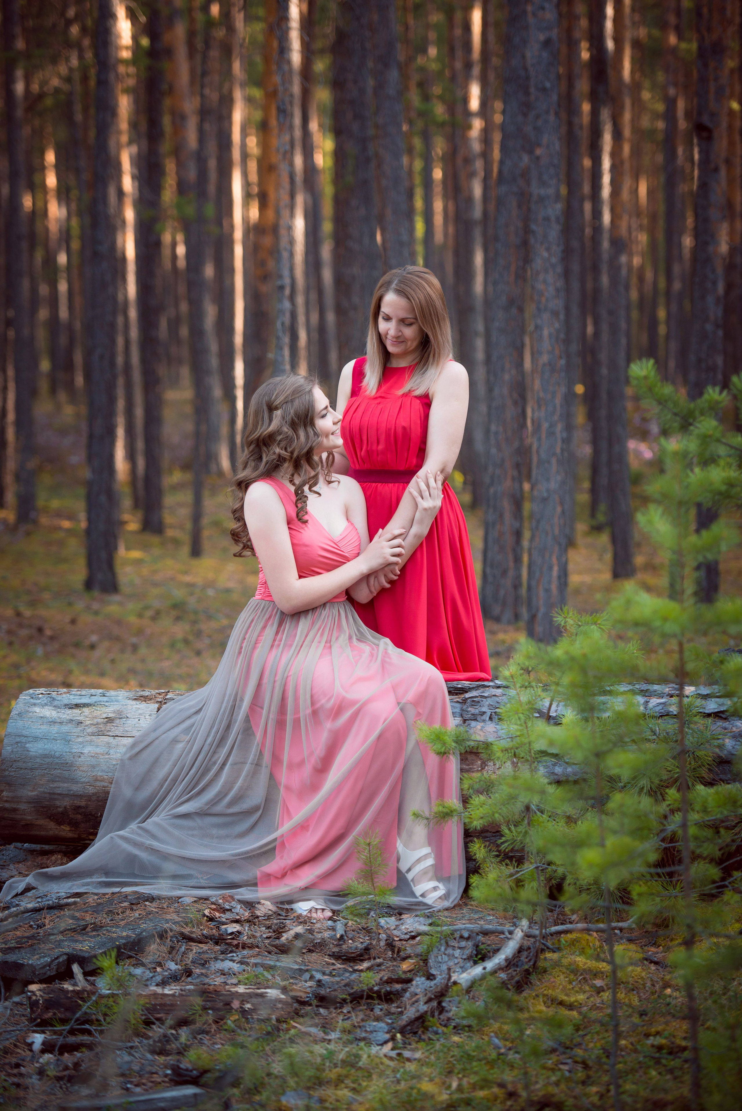 Екатерина и Мария Глотовы. Татьяна Гойда портретный и семейный фотограф Ленск. Выпускные альбомы