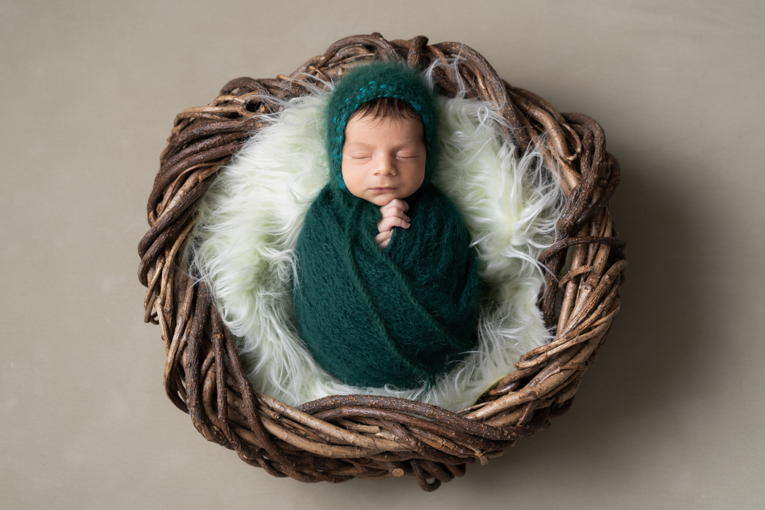 Новорождённый. Семейный и детский фотограф в Москве и Московской области