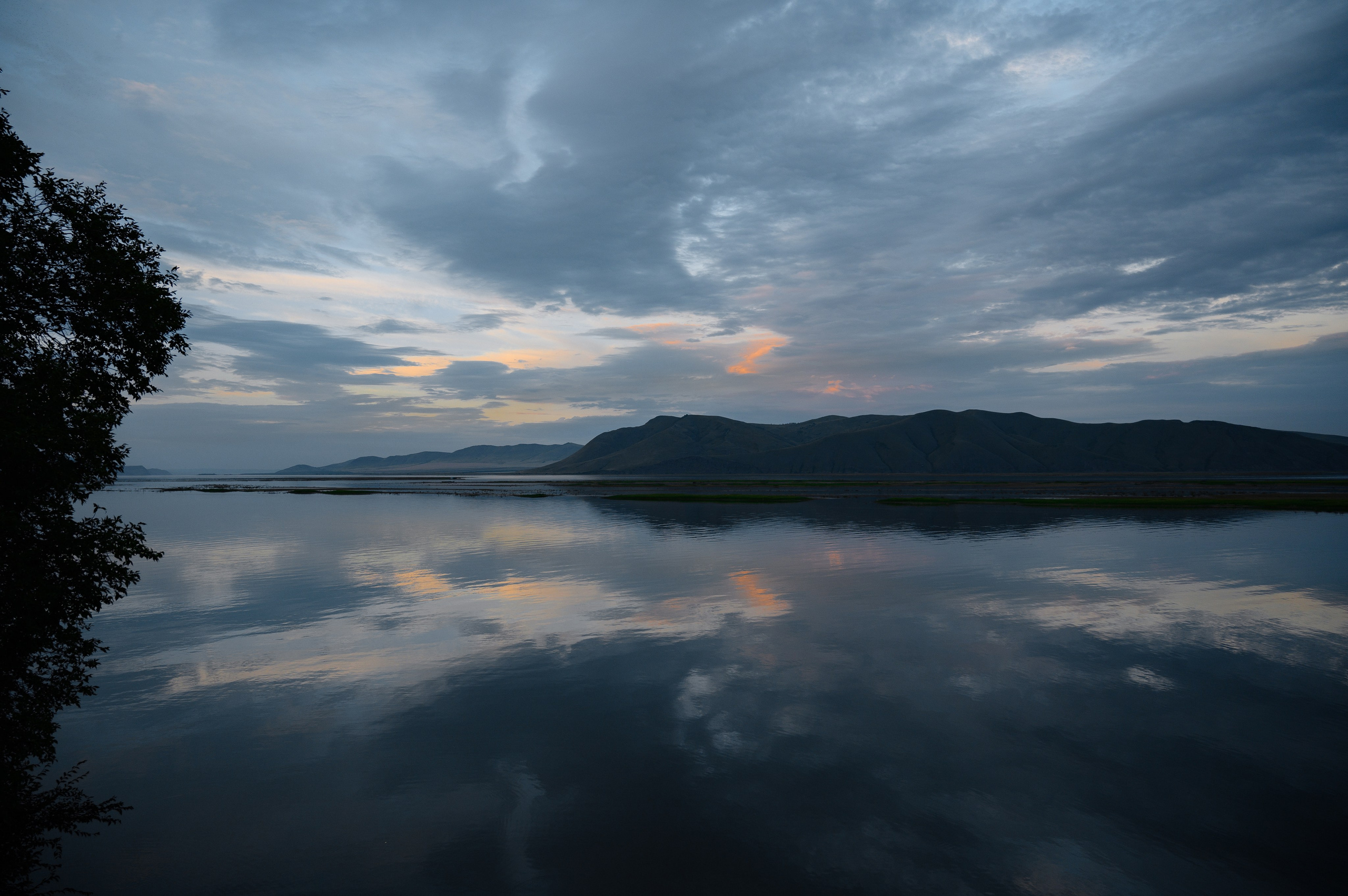 Данил и Елизавета. Свадебный и Семейный фотограф в Абакане, Красноярске