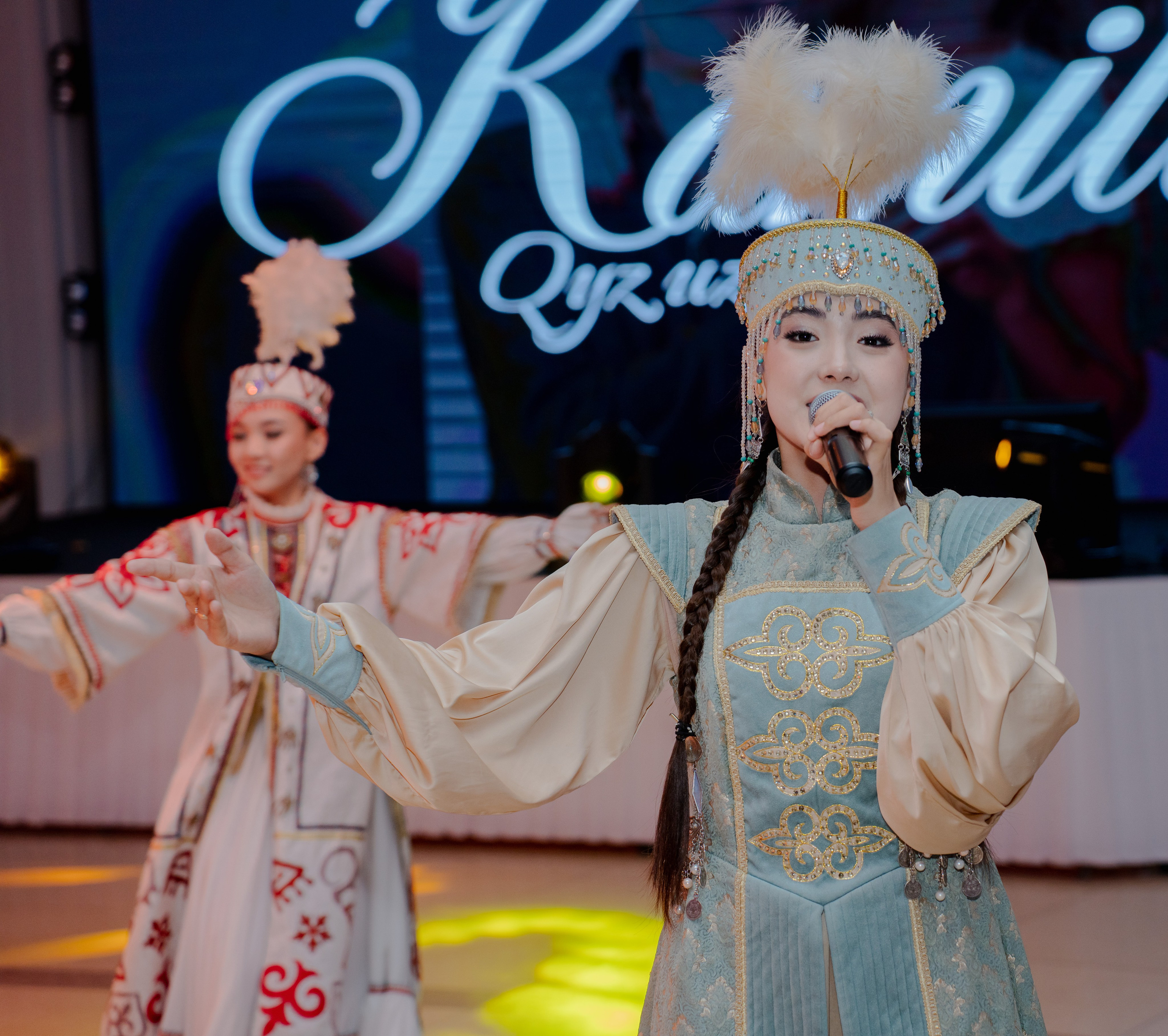 KAMILLA QYZ UZATU. Nomad media