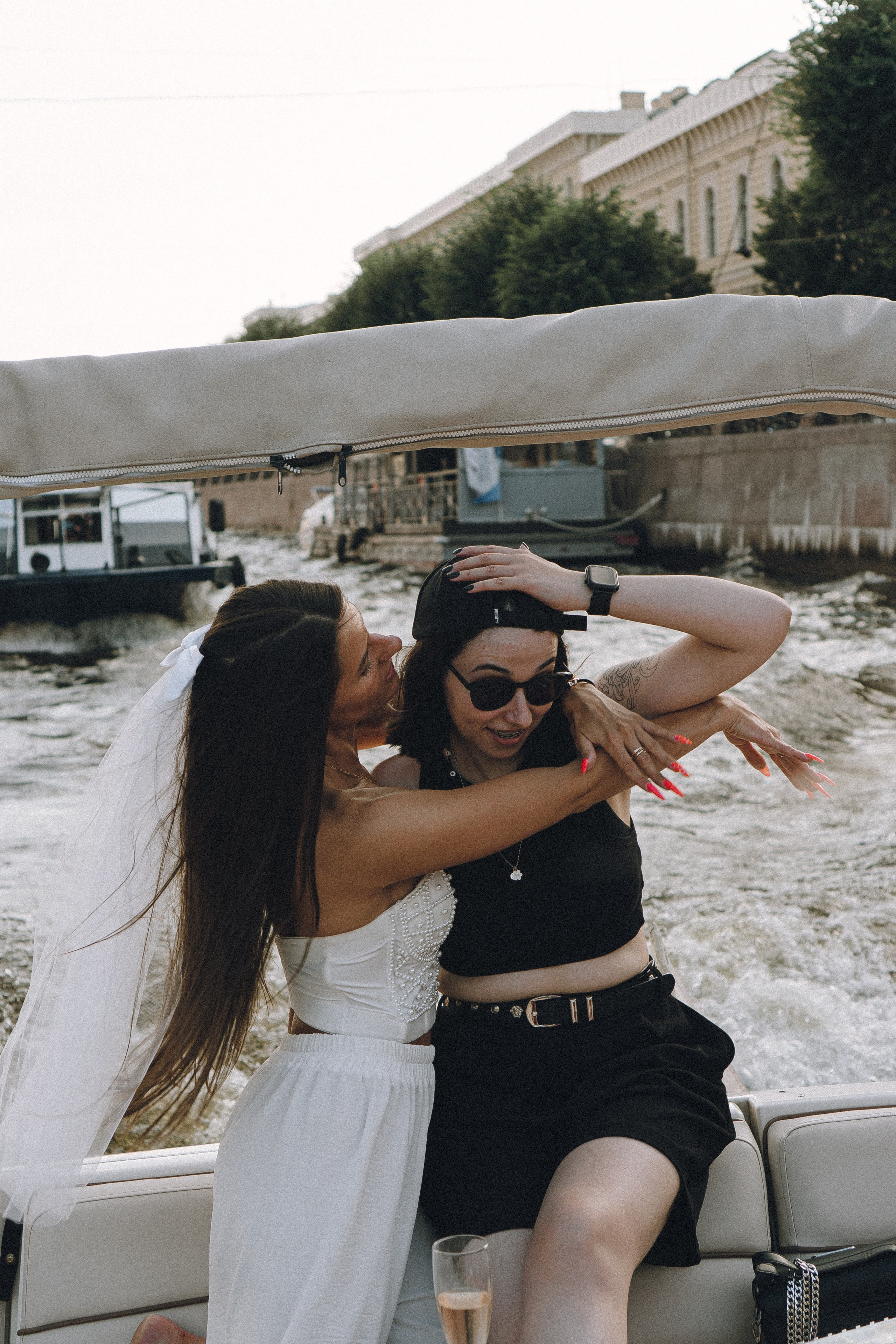 ДЕВИЧНИК НА КАТЕРЕ. Профессиональный фотограф, Санкт-Петербург — Виктория Богомолова