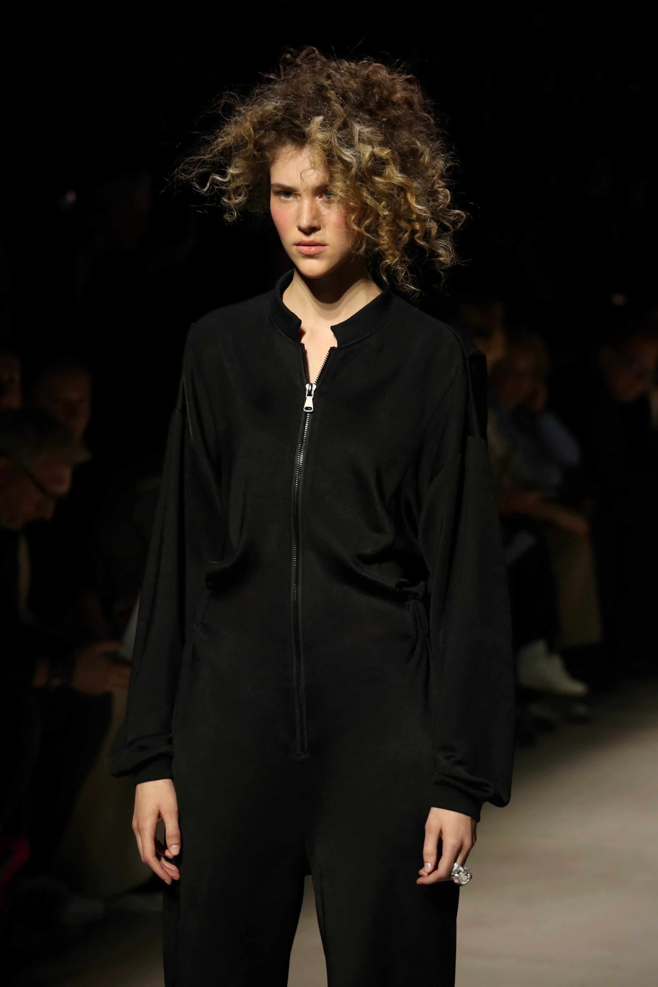 Показ Boyari (Москва): Московская неделя моды 15 марта 2025. Фотосессии и репортаж — Фотограф в Москве — Рина Серёгина