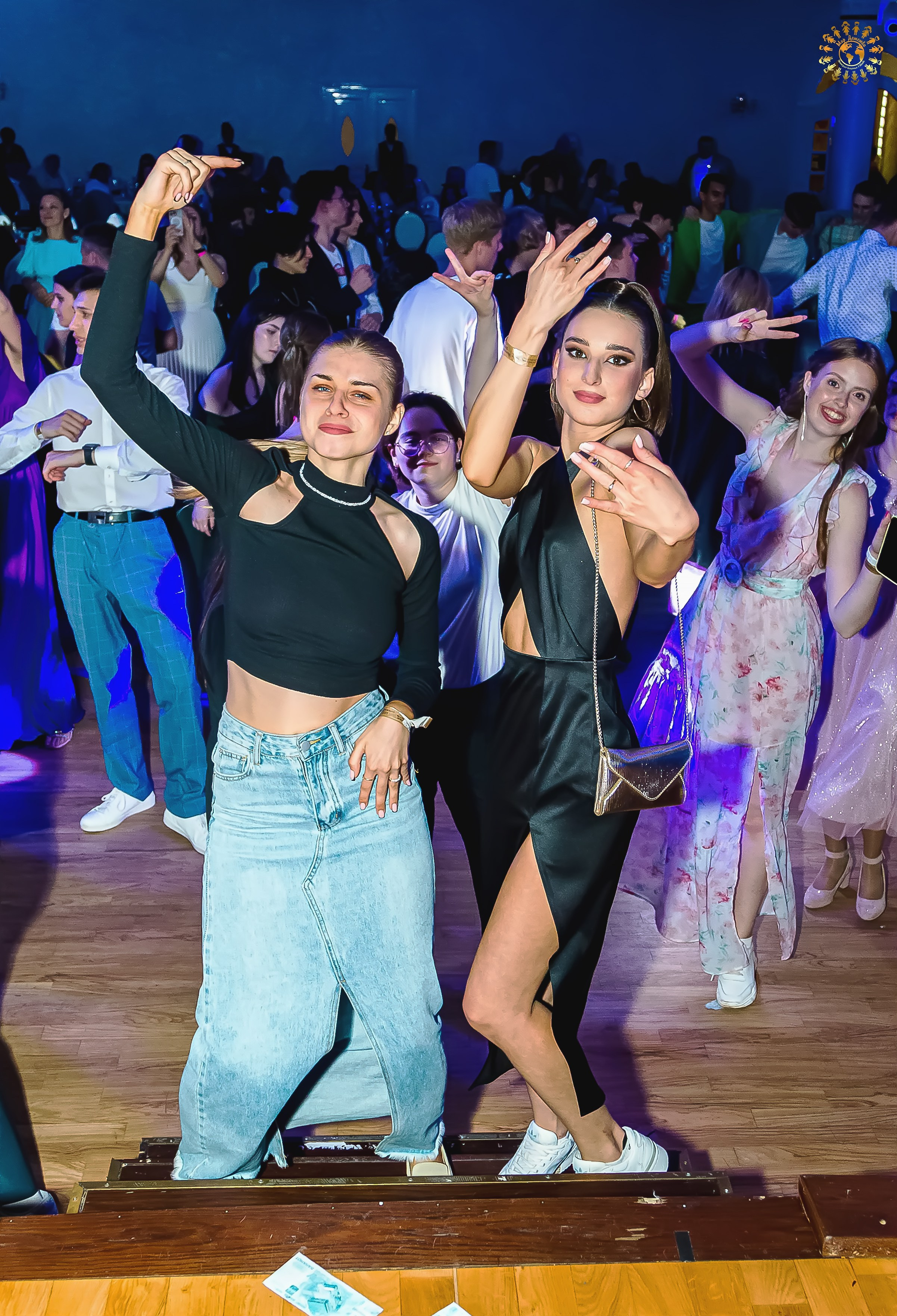 Выпускной 2023 (11-е классы) Triumph City Hall Москва. Репортажная съемка в Москве и области. Анималистика