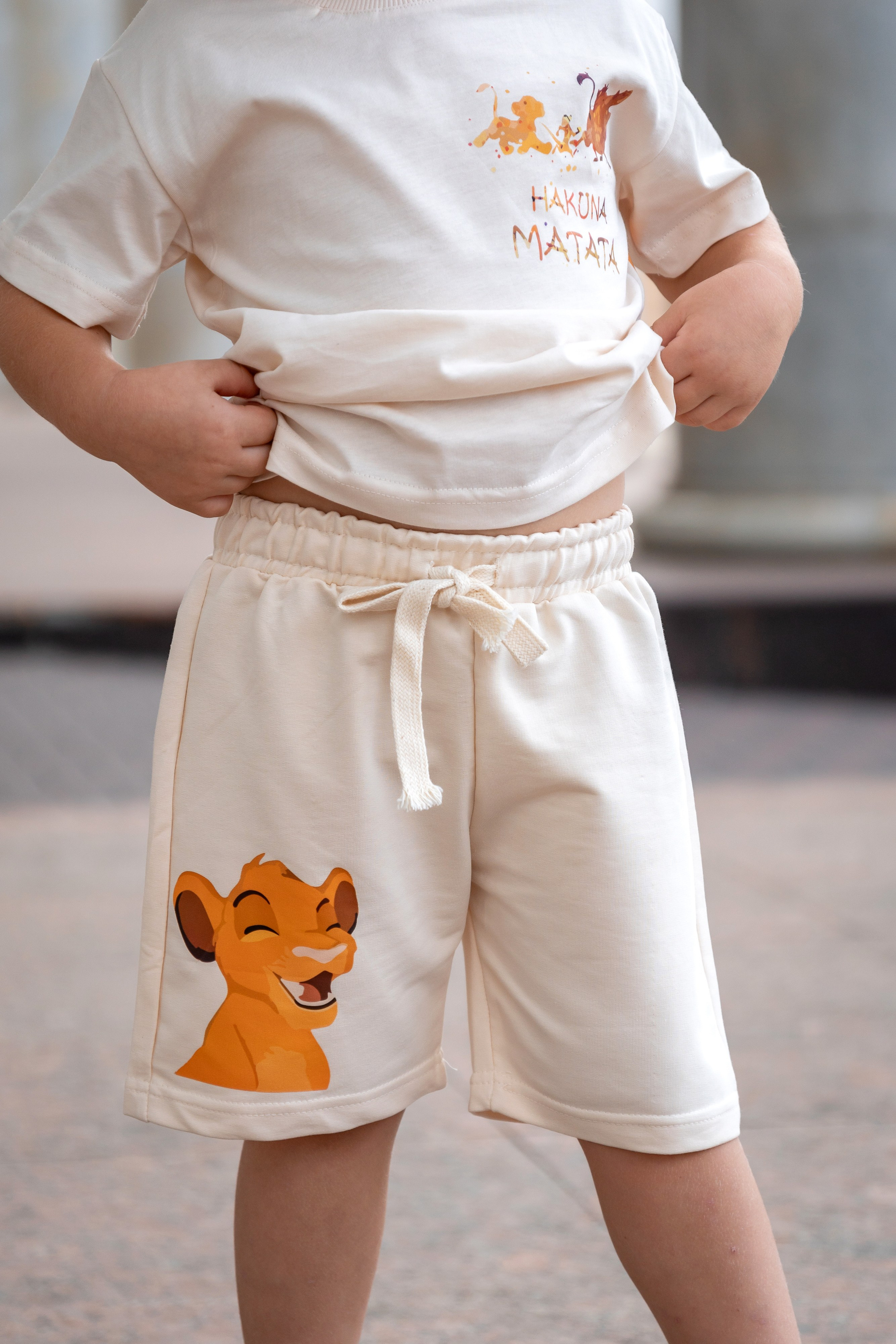 Детские костюмы на улице. Фотограф в Краснодаре и Краснодарском крае Елена Быкова