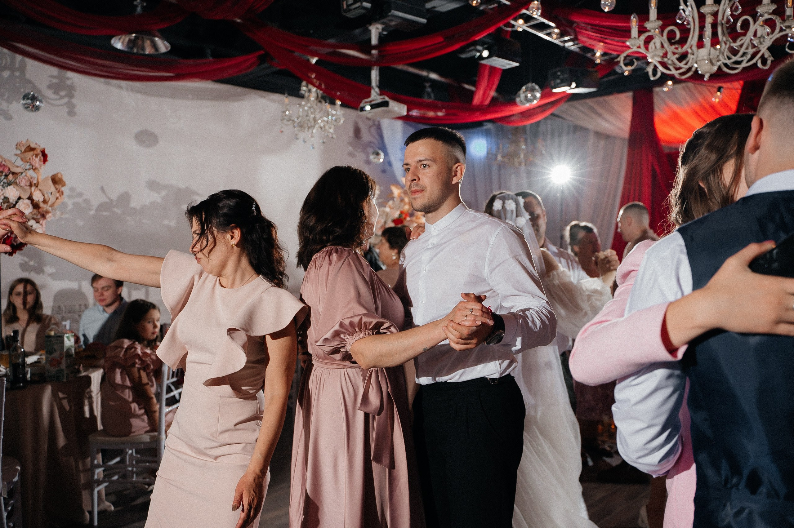 Никита и Вика 15.06.2024. Свадебный и семейный фотограф в городе Смоленске