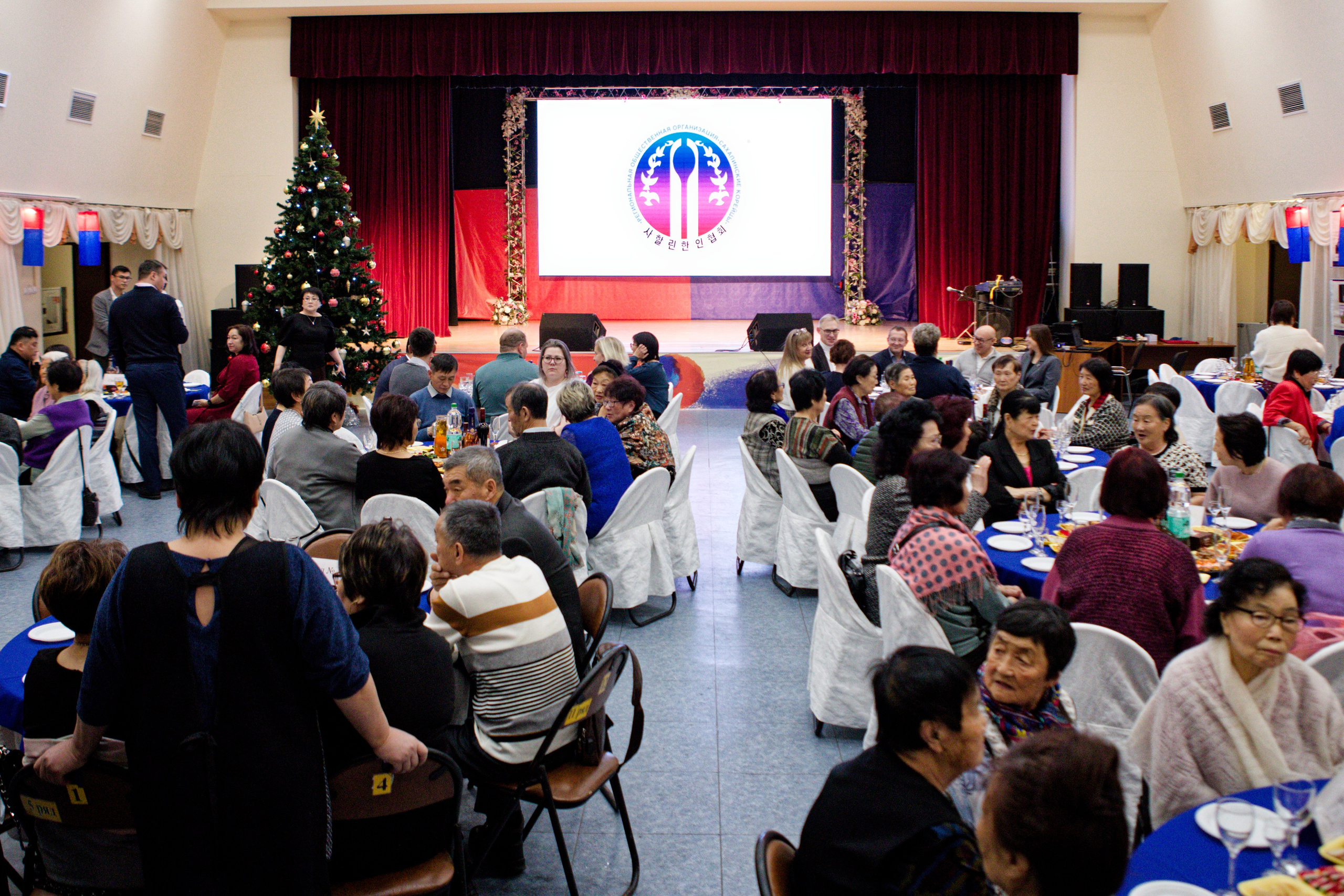 Новый Год по лунному календарю. Кутузов Евгений Фотограф в Южно-Сахалинске
