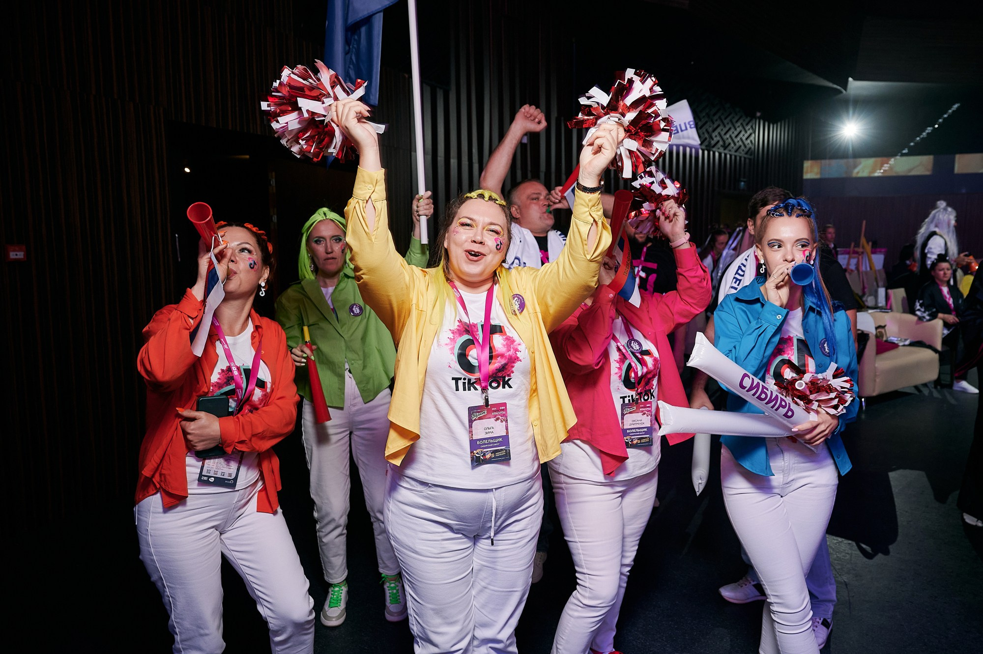 Магнит Косметик — конкурс «Золотой Магазин». Мезенцев Евгений фотограф